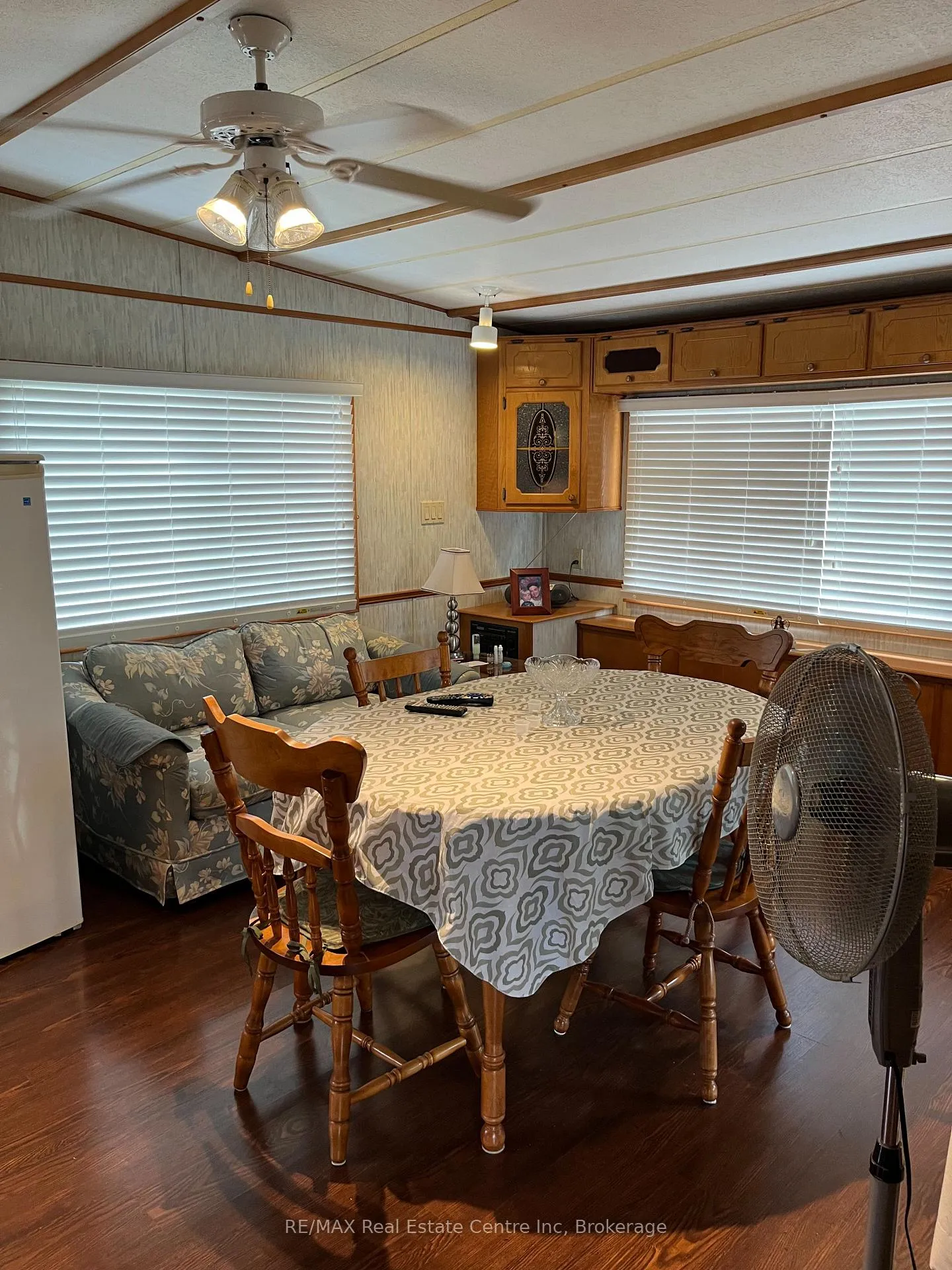 Photo 10 of 2073 Friendly Boulevard, Centre Wellington, Belwood — HOMEH