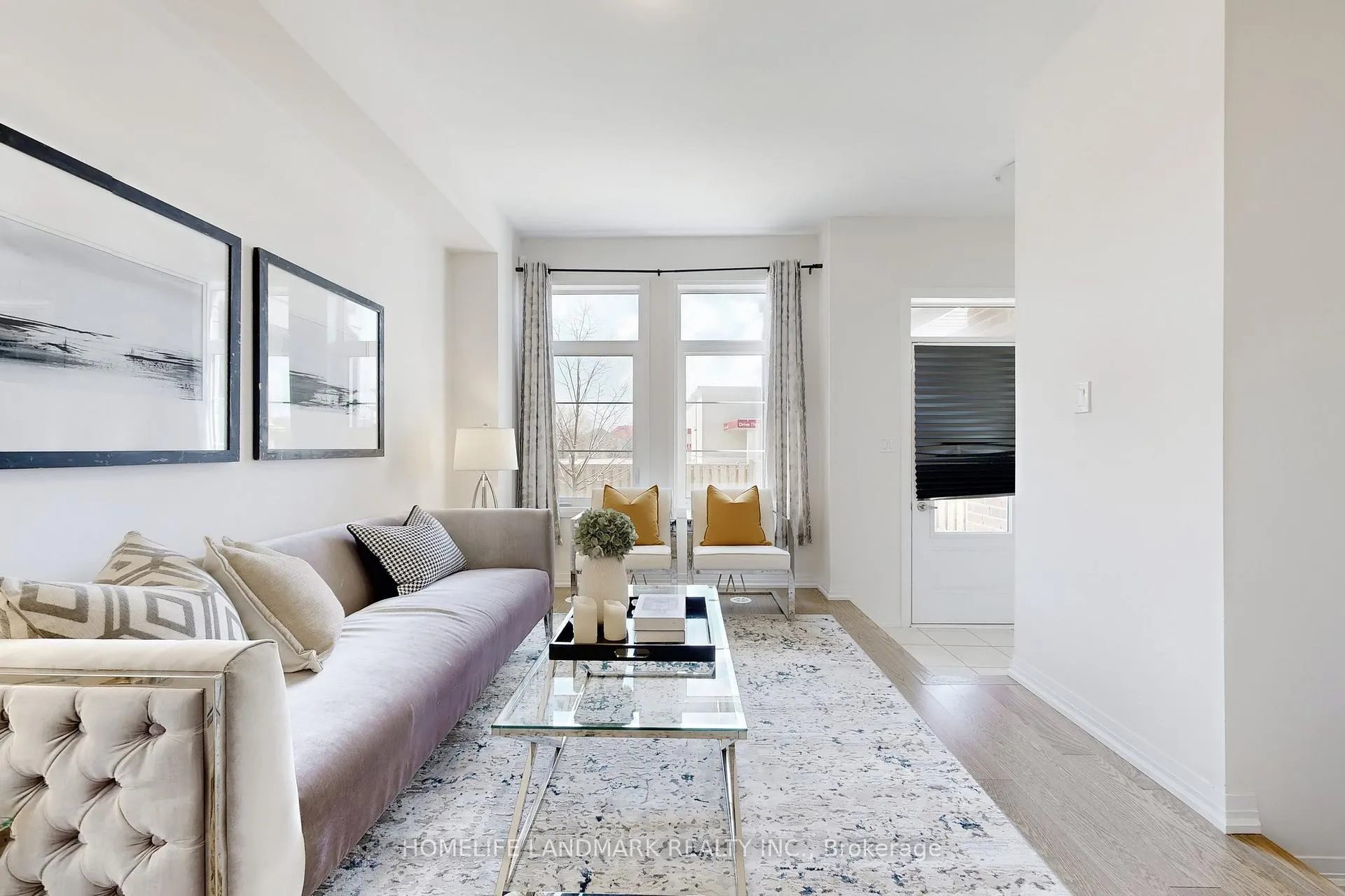 Photo 4 of 34 Stoeber Lane, Markham, Box Grove — HOMEH