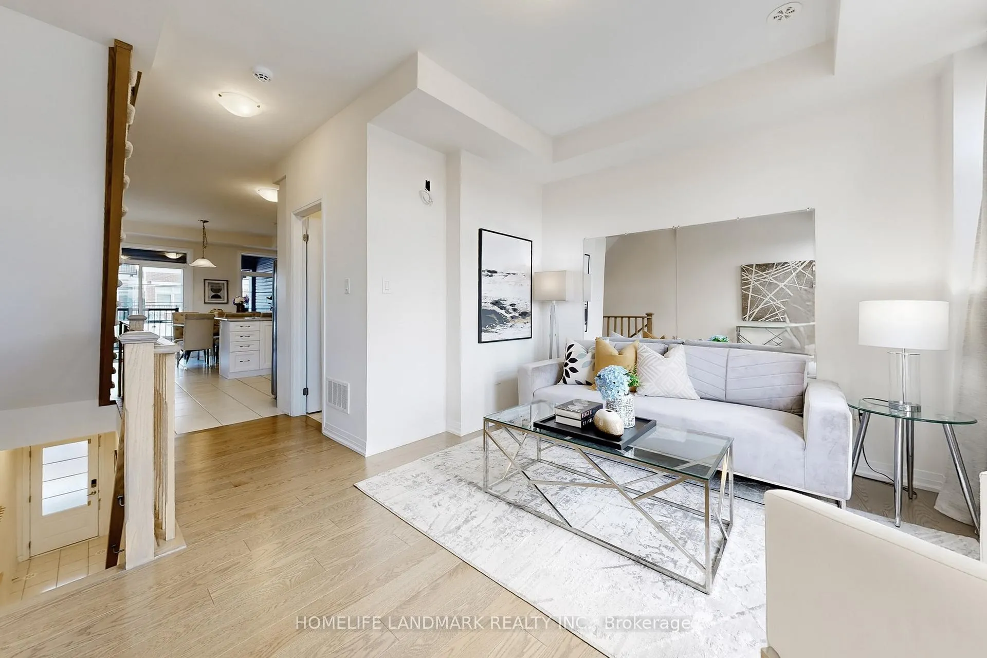Photo 10 of 34 Stoeber Lane, Markham, Box Grove — HOMEH