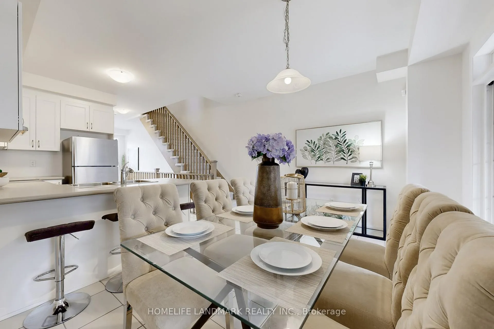 Photo 14 of 34 Stoeber Lane, Markham, Box Grove — HOMEH