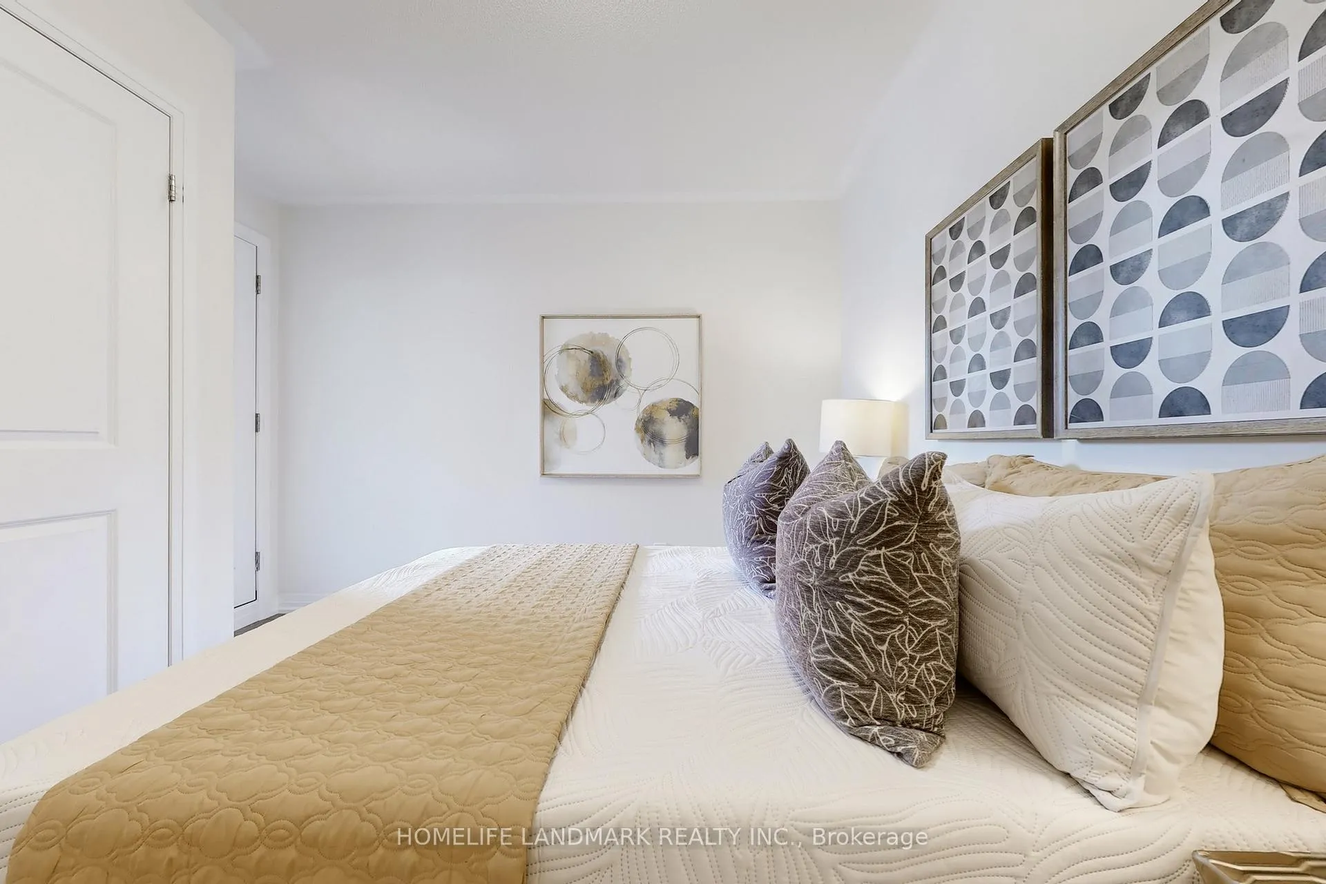 Photo 33 of 34 Stoeber Lane, Markham, Box Grove — HOMEH