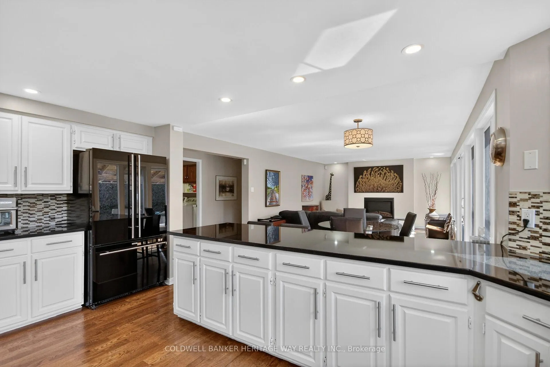 Photo 15 of 3106 Uplands Drive, Ottawa, Hunt Club — HOMEH
