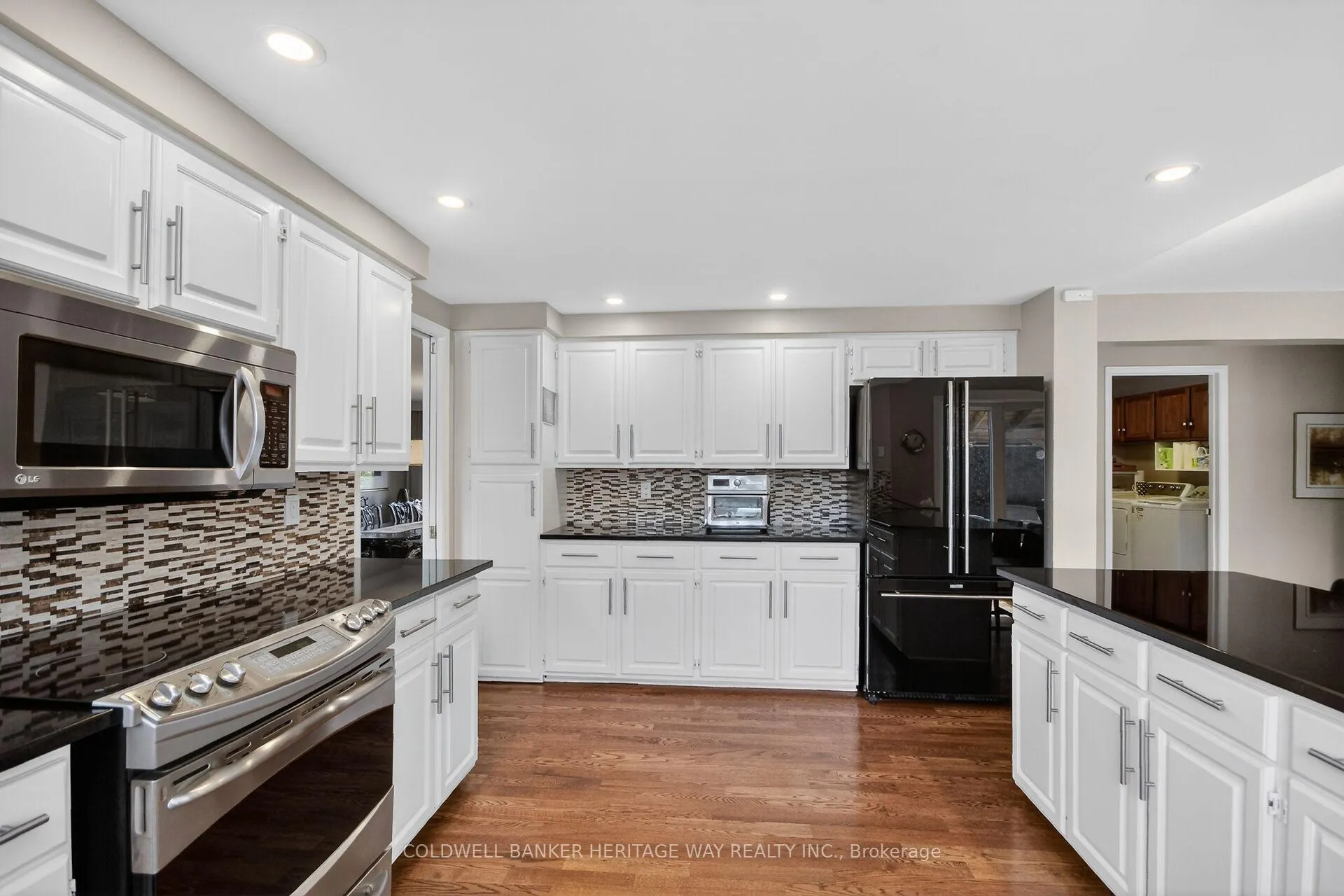 Photo 17 of 3106 Uplands Drive, Ottawa, Hunt Club — HOMEH