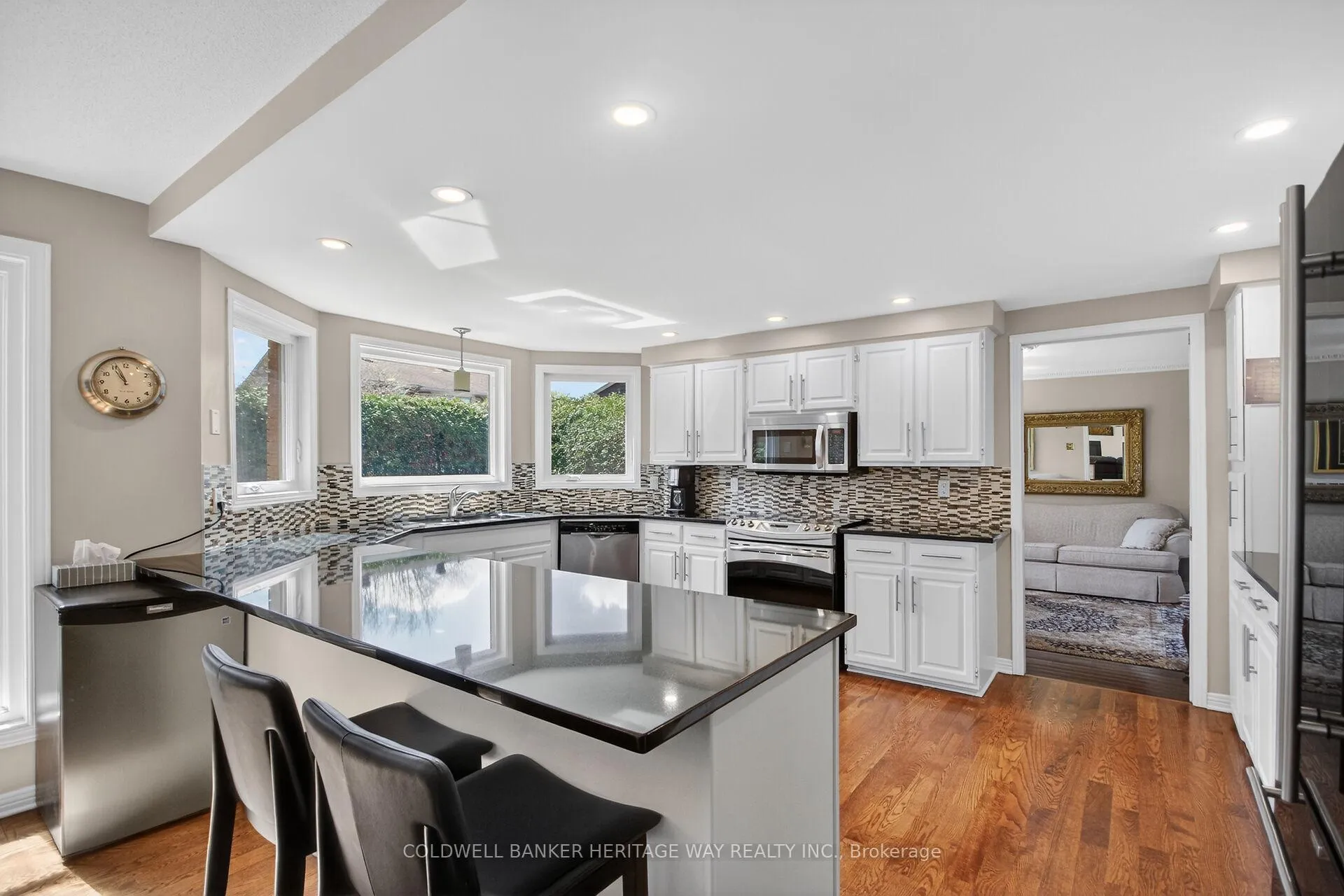 Photo 18 of 3106 Uplands Drive, Ottawa, Hunt Club — HOMEH