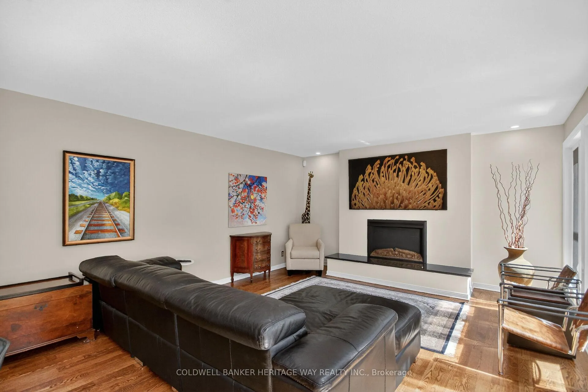 Photo 23 of 3106 Uplands Drive, Ottawa, Hunt Club — HOMEH