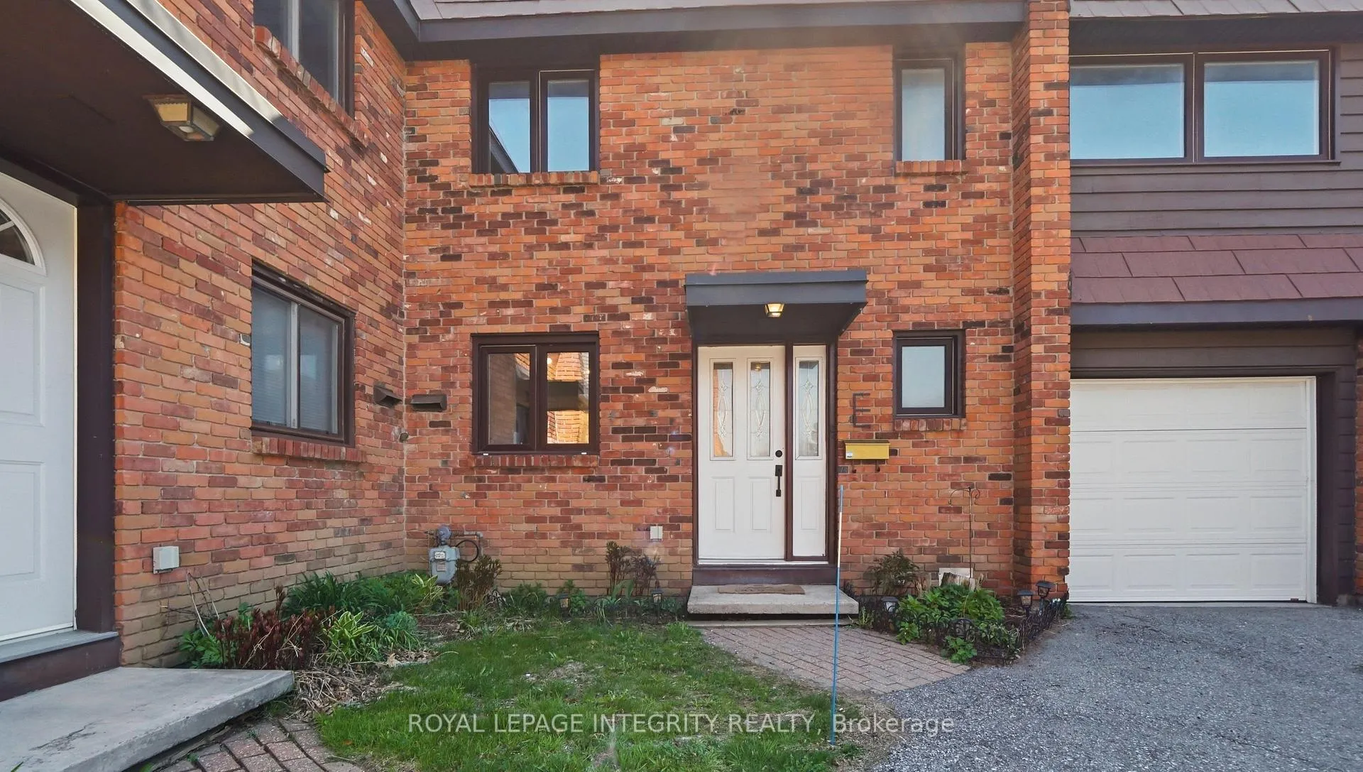 Photo 1 of Unit 5, 3920 Old Richmond Road E, Ottawa, Arbeatha Park — HOMEH