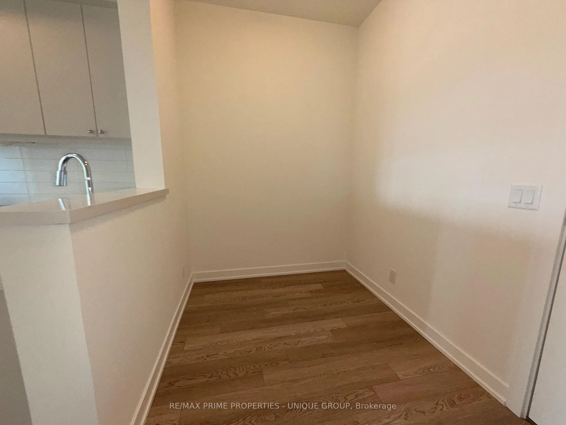 Photo 6 of Unit 815, 51 Clarington Boulevard, Clarington, Bowmanville — HOMEH