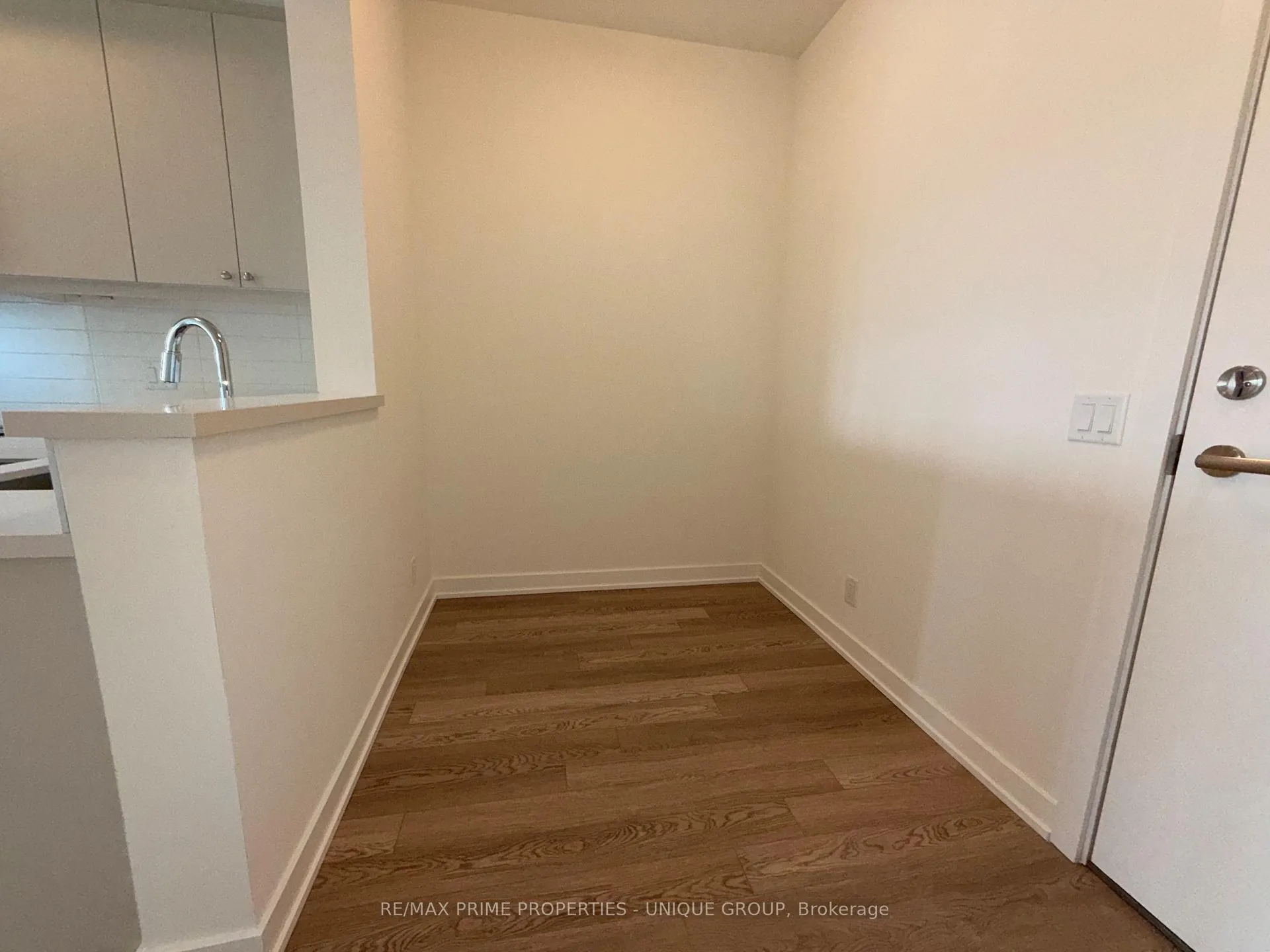 Photo 7 of Unit 815, 51 Clarington Boulevard, Clarington, Bowmanville — HOMEH