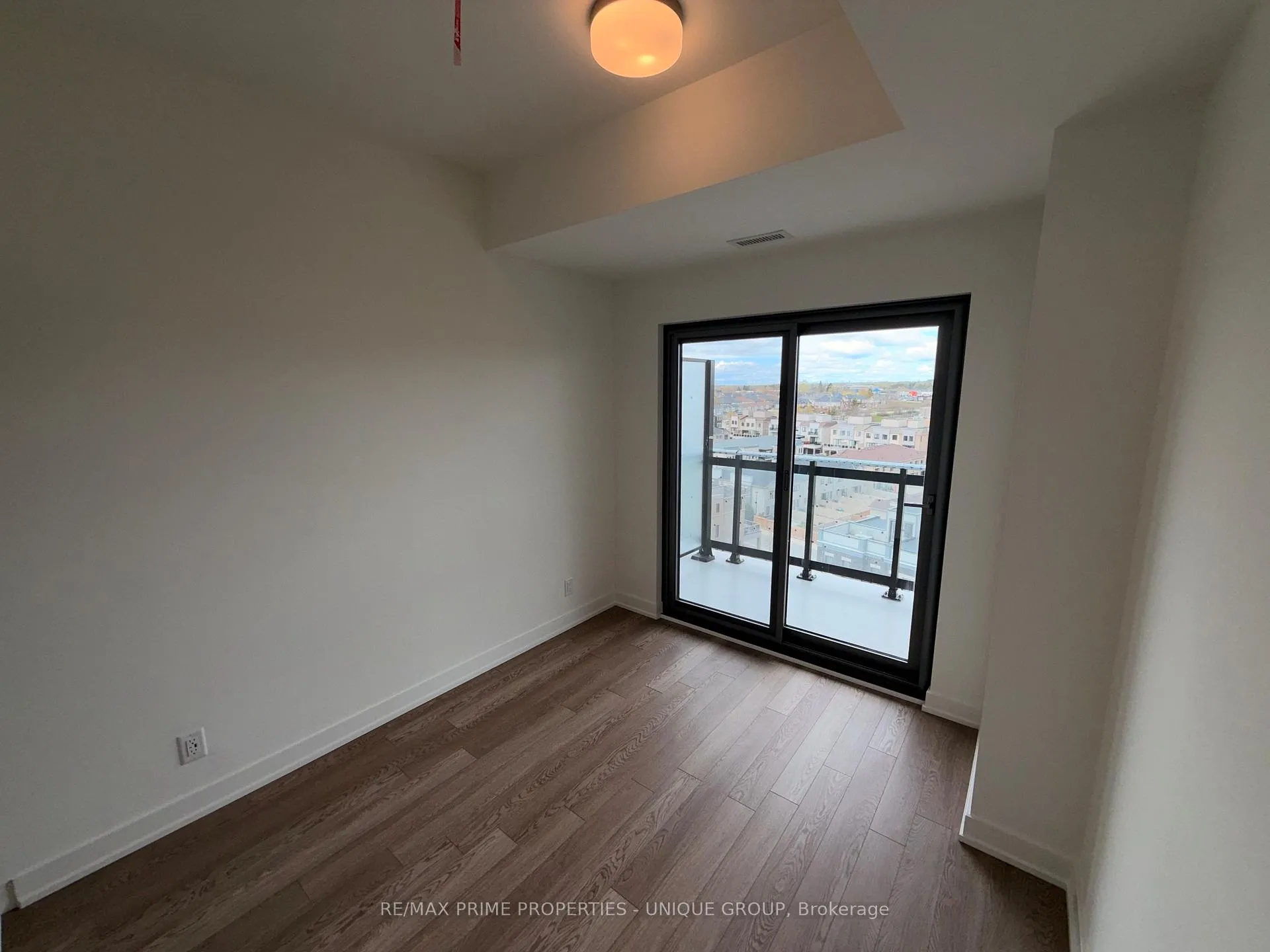 Photo 11 of Unit 815, 51 Clarington Boulevard, Clarington, Bowmanville — HOMEH