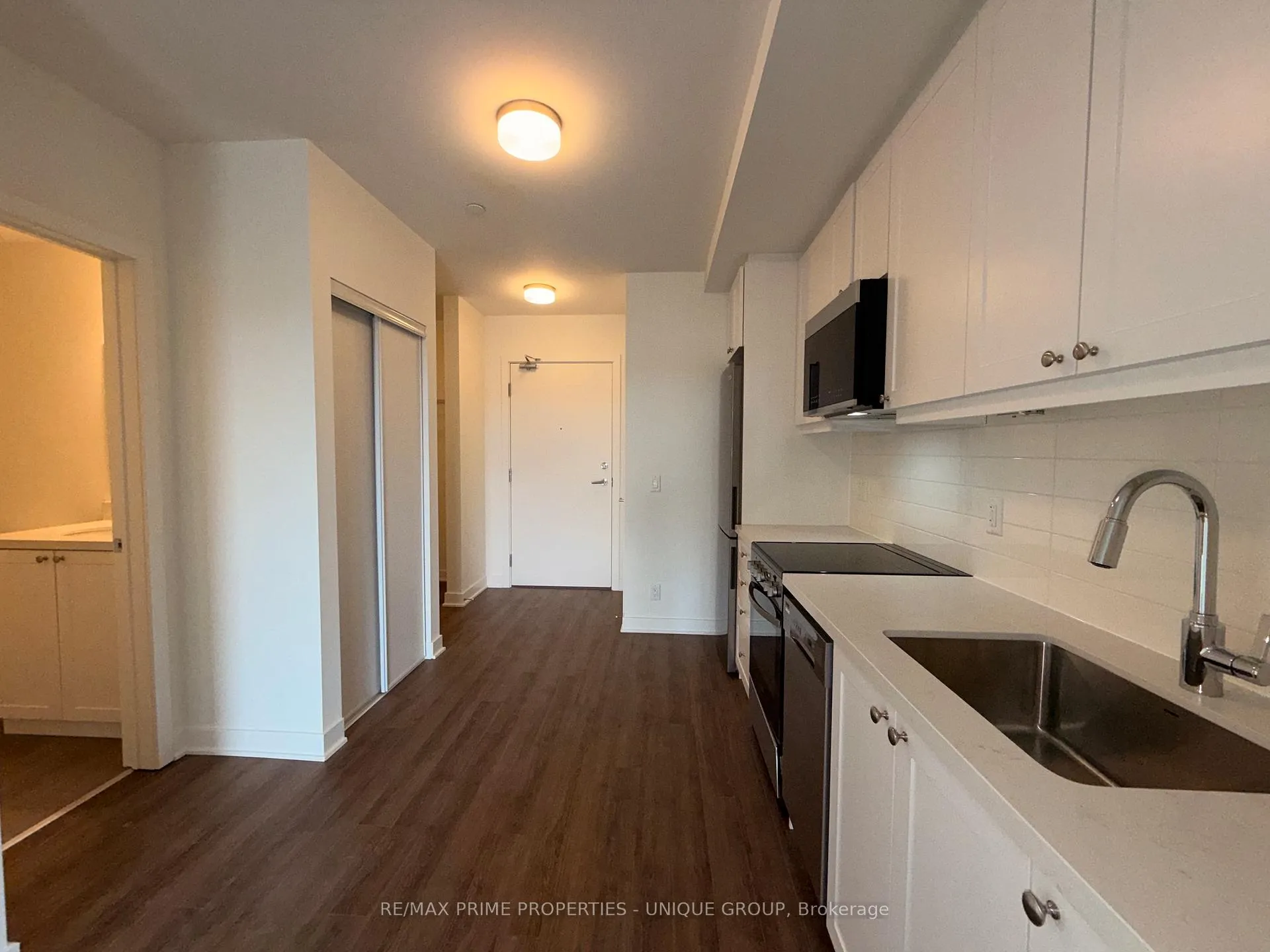 Photo 10 of Unit 615, 51 Clarington Boulevard, Clarington, Bowmanville — HOMEH