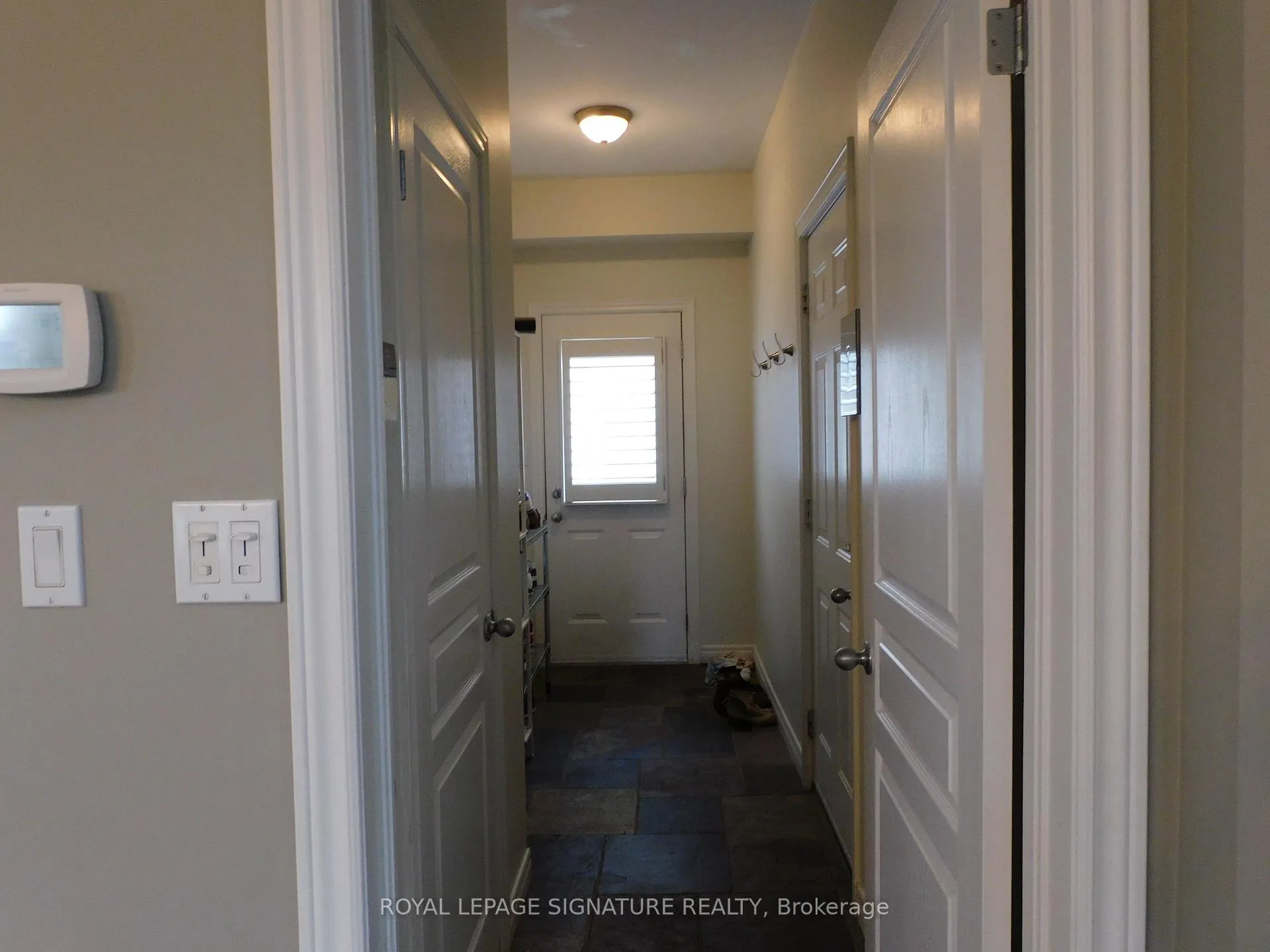 Photo 5 of 30 Walcotte Avenue, Hamilton, Meadowlands — HOMEH