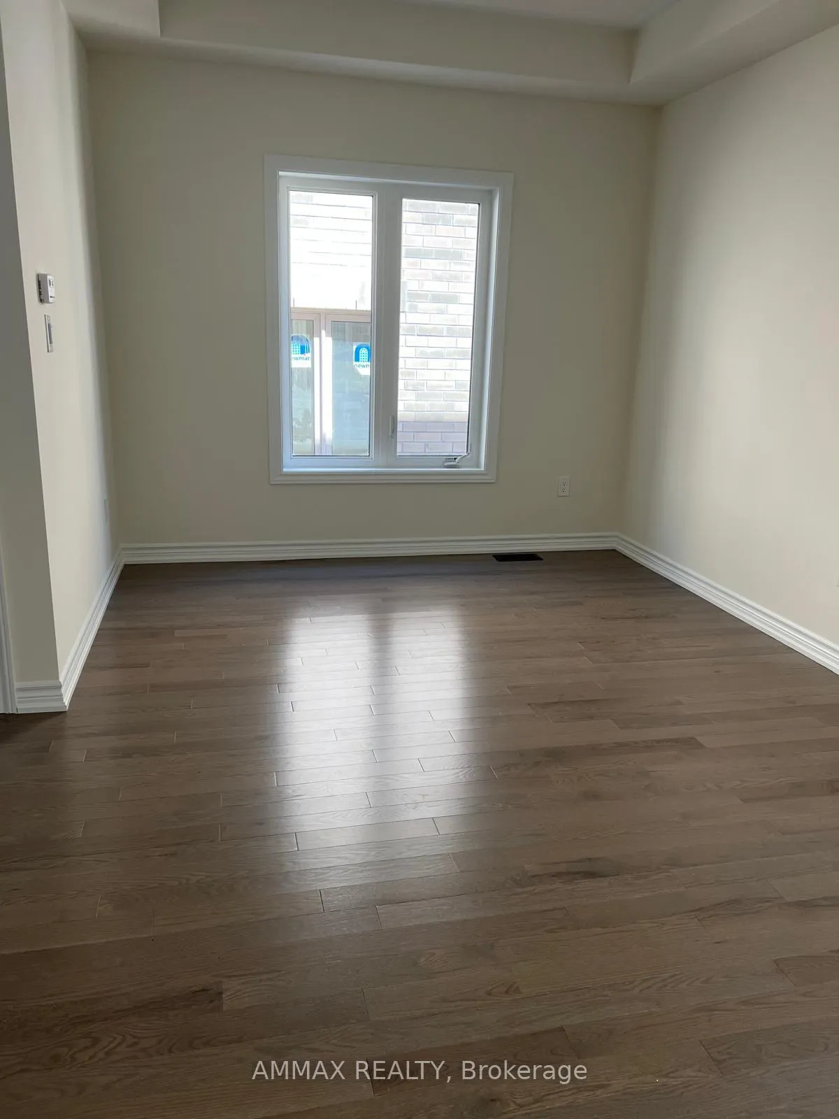 Photo 4 of 2990 zenith Parkway, Pickering, Rural Pickering — HOMEH
