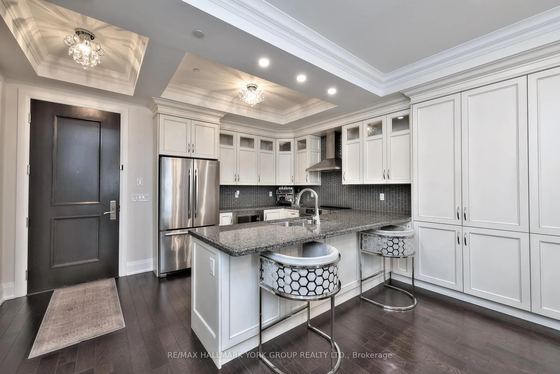 Photo 7 of Unit 411, 9909 Pine Valley Drive, Vaughan, Vellore Village — HOMEH