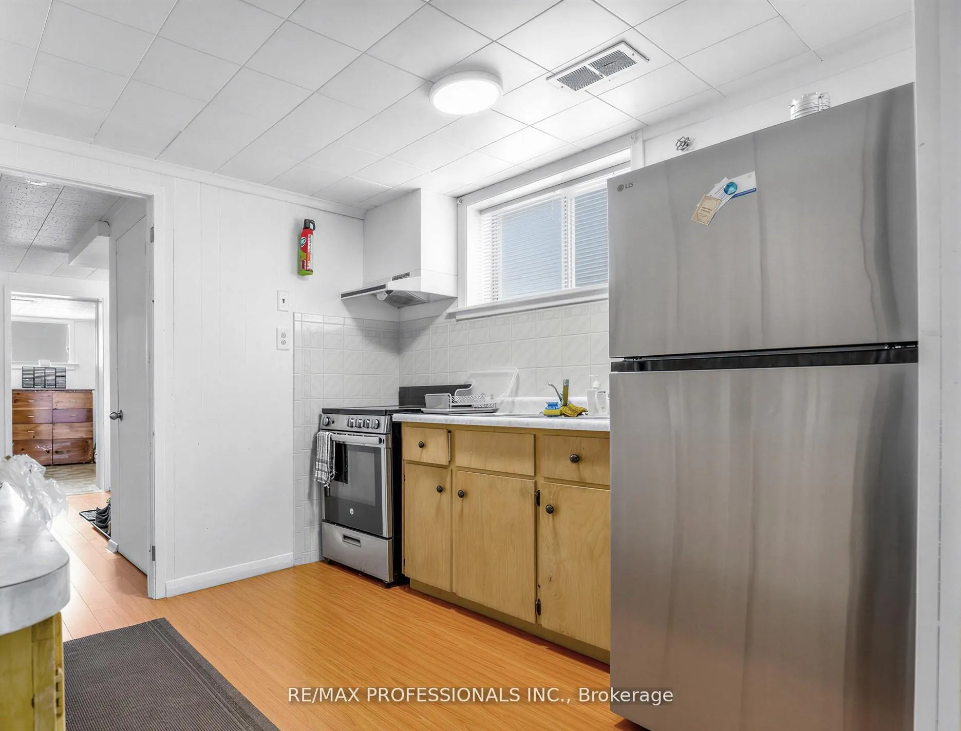 Photo 20 of 47 Claymore Drive, Etobicoke, Stonegate-Queensway — HOMEH