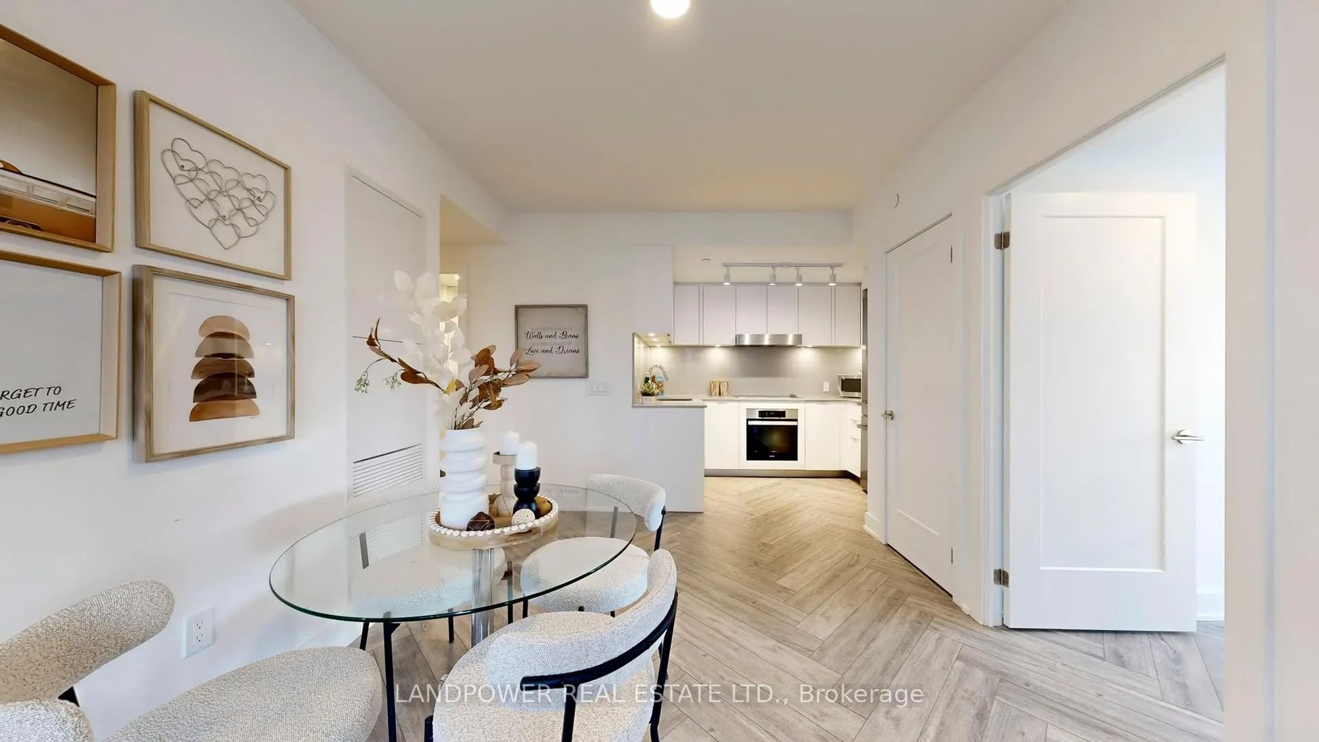 Photo 16 of Unit 1202, 8 Cedarland Drive, Markham, Unionville — HOMEH