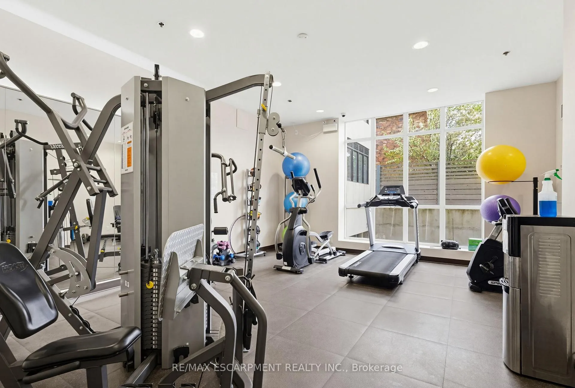Photo 21 of Unit 204, 5001 Corporate Drive, Burlington, Uptown — HOMEH