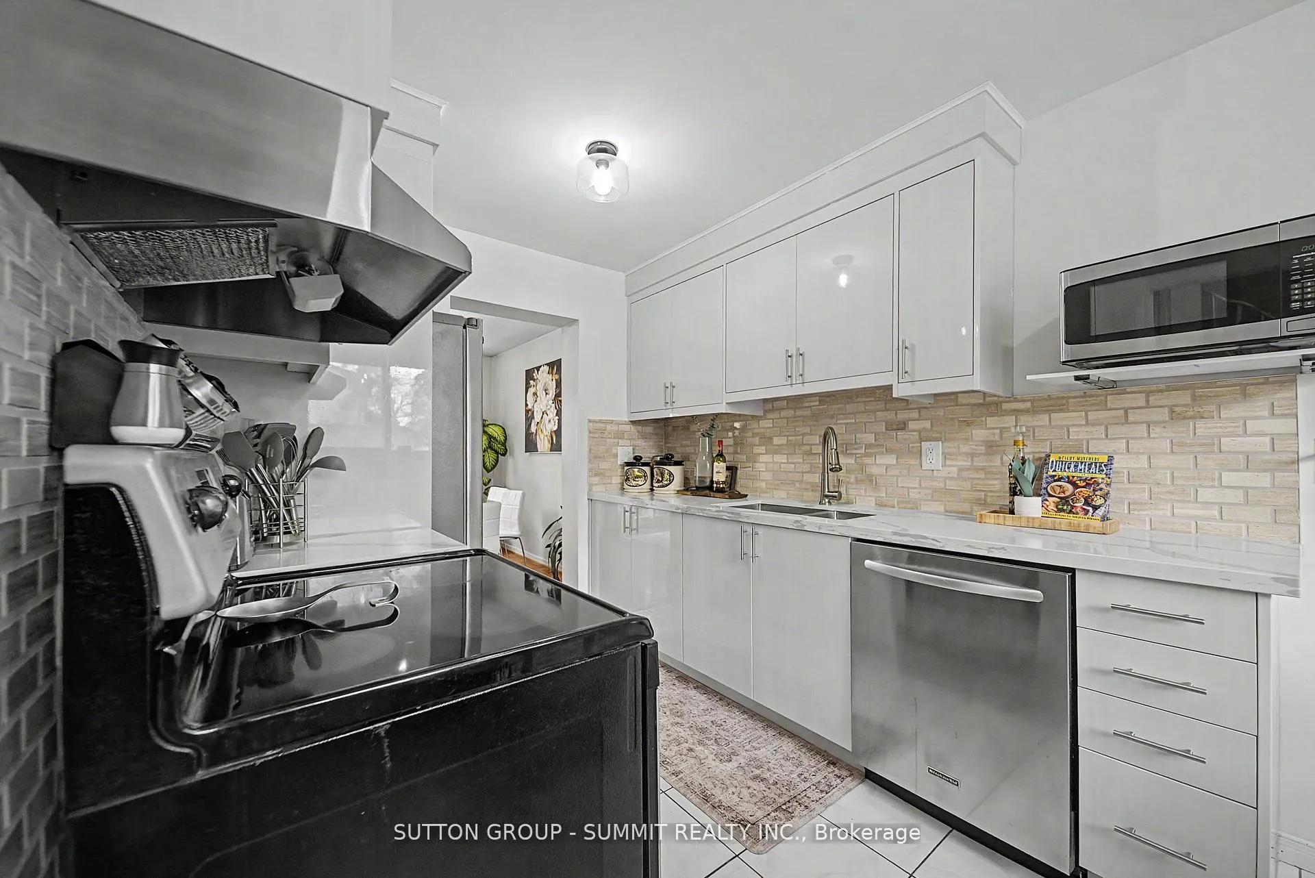 Photo 6 of Unit 61, 45 Hansen Road N, Brampton, Madoc — HOMEH