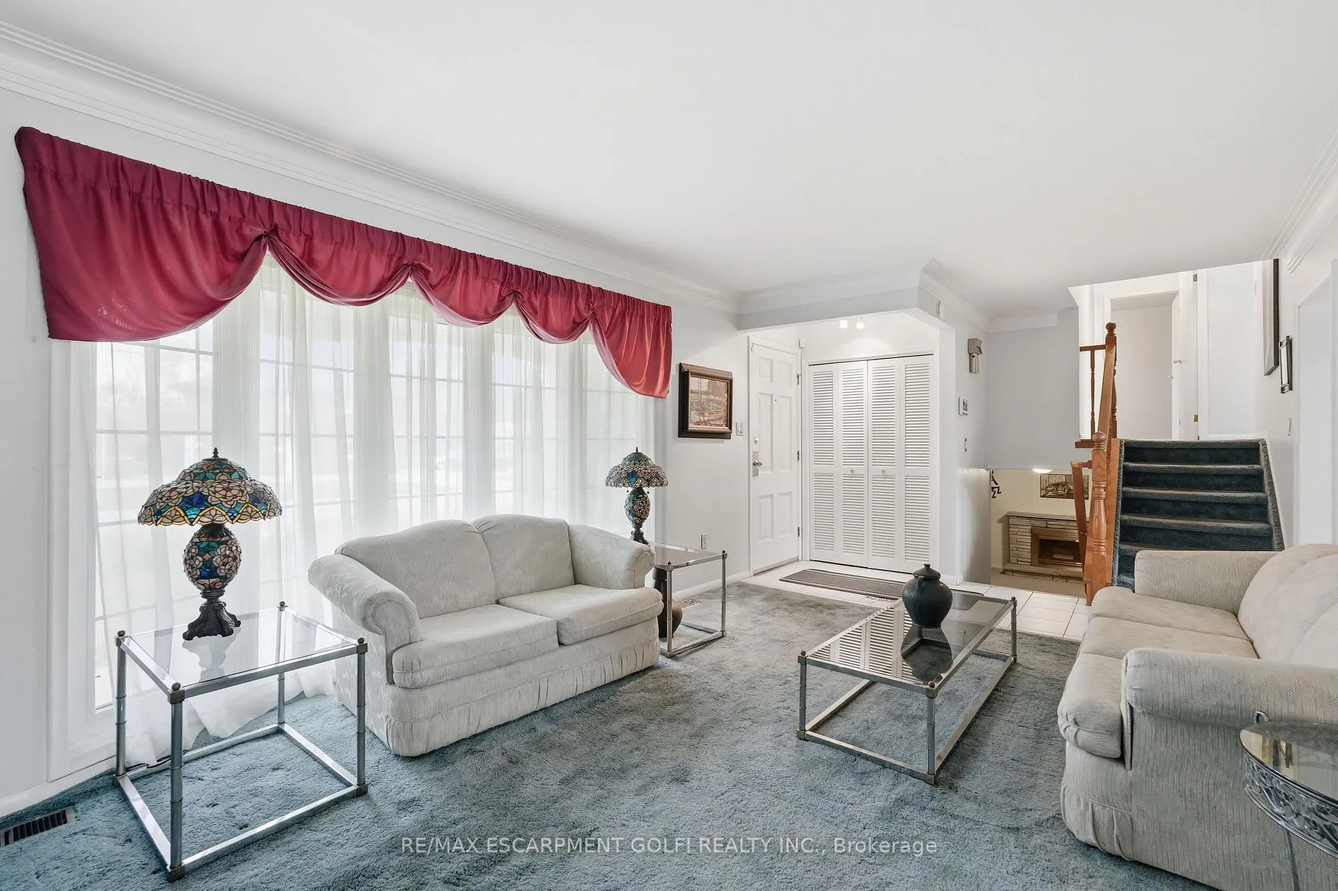 Photo 4 of 57 Galbraith Drive, Hamilton, Stoney Creek — HOMEH