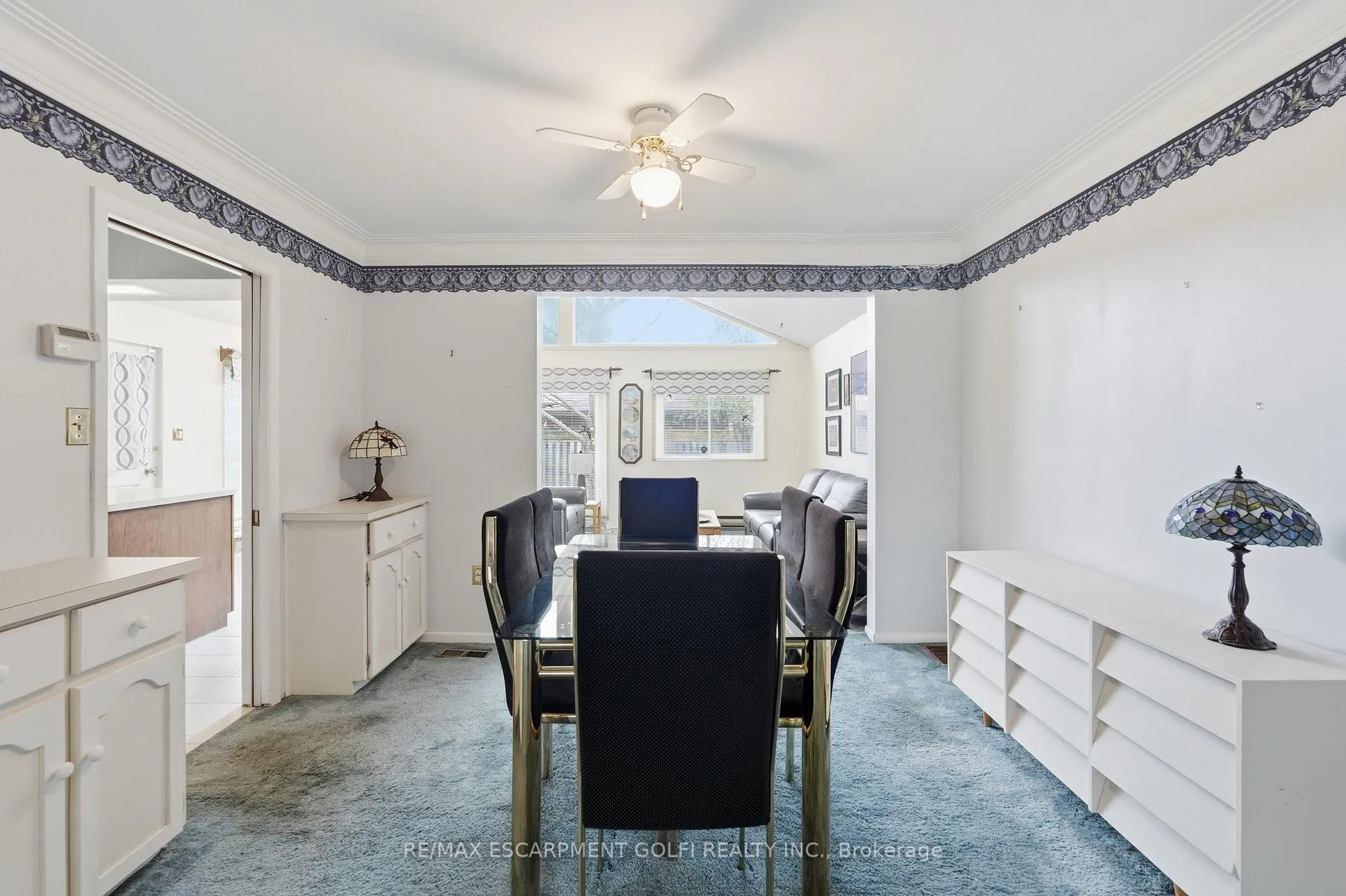 Photo 5 of 57 Galbraith Drive, Hamilton, Stoney Creek — HOMEH