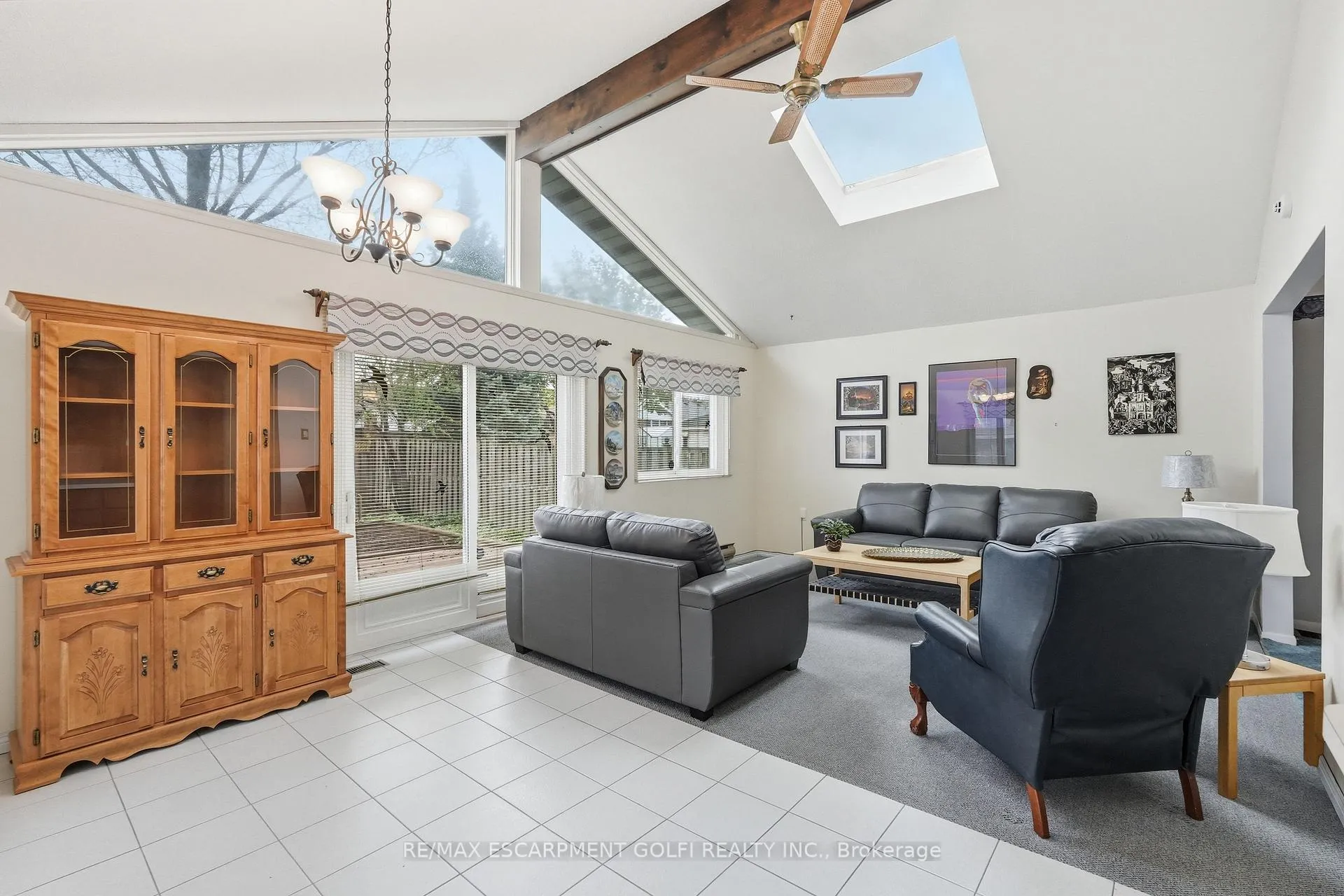 Photo 11 of 57 Galbraith Drive, Hamilton, Stoney Creek — HOMEH