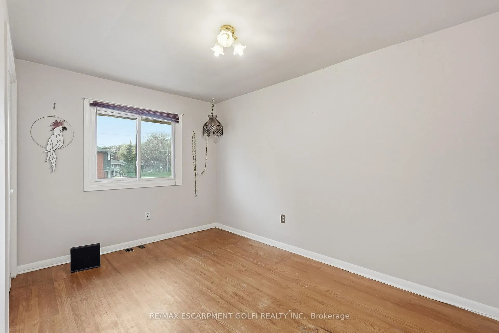 Photo 12 of 57 Galbraith Drive, Hamilton, Stoney Creek — HOMEH