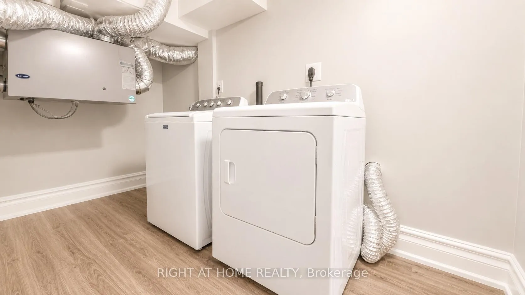 Photo 11 of 1004 Tigerlily Trail, Pickering, Rural Pickering — HOMEH