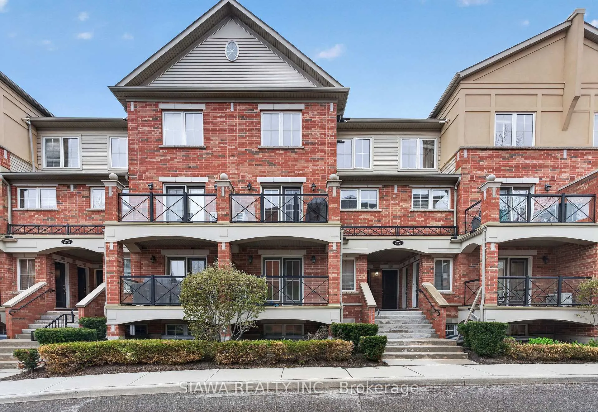 Photo 1 of Unit 22, 2450 Post Road, Oakville, River Oaks — HOMEH