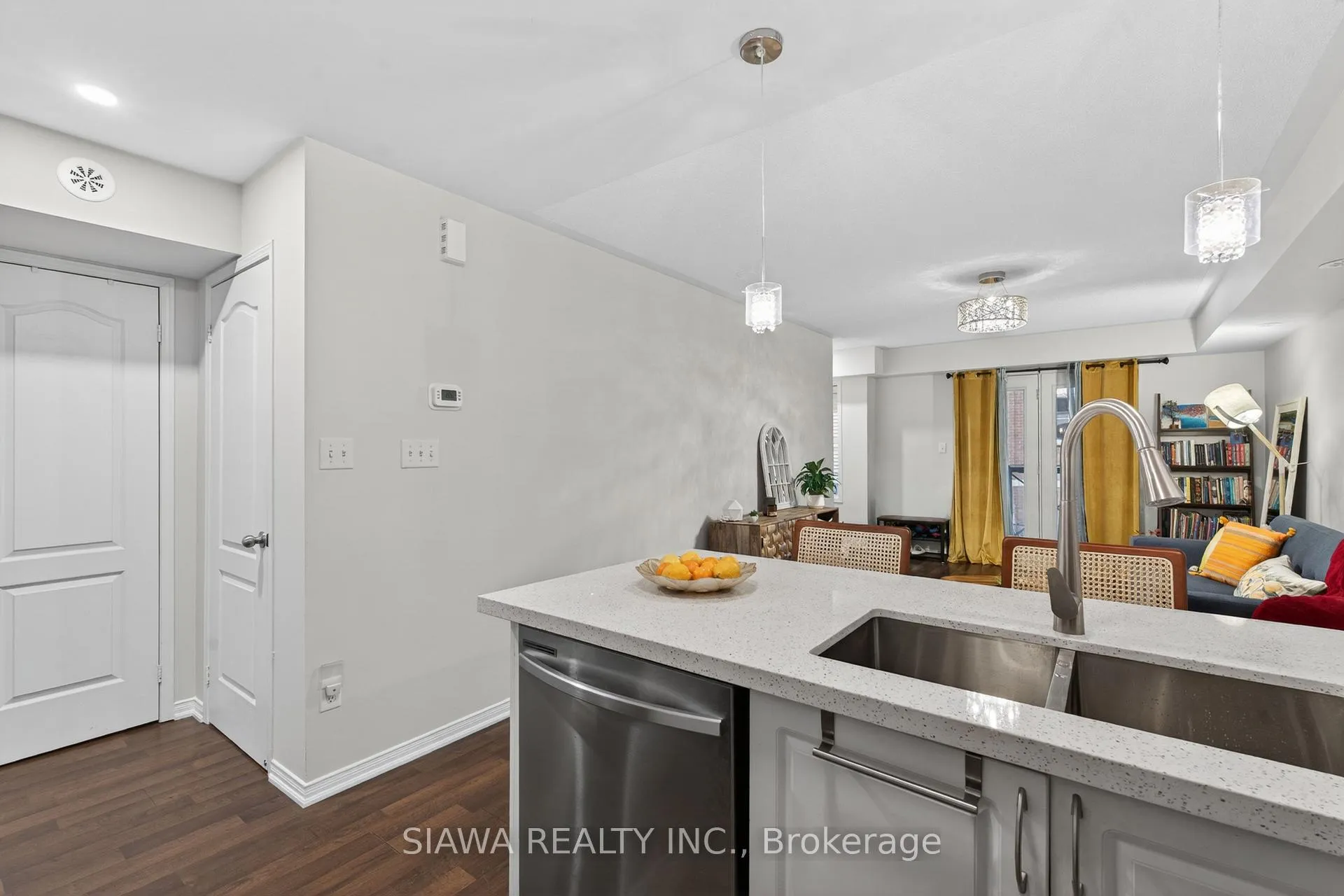 Photo 11 of Unit 22, 2450 Post Road, Oakville, River Oaks — HOMEH