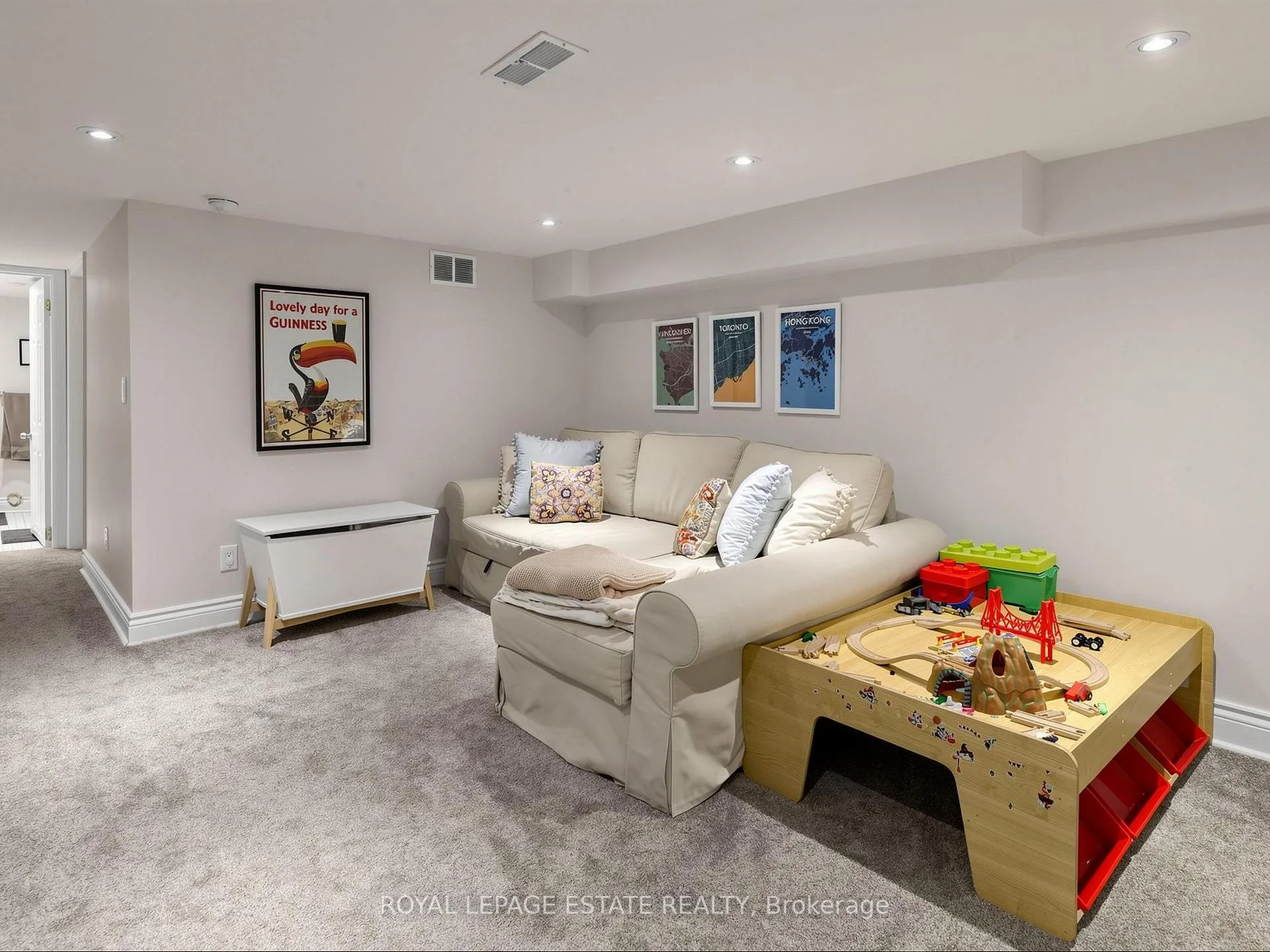 Photo 26 of 280 Silver Birch Avenue, Toronto, The Beaches — HOMEH