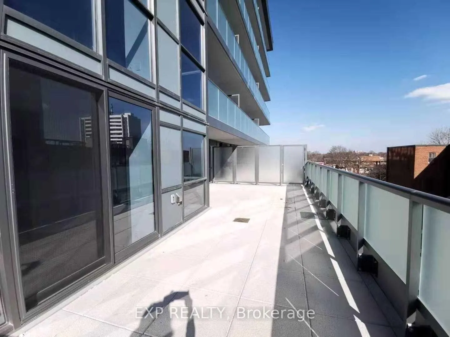 Photo 11 of Unit 313, 125 Redpath Avenue, Toronto, Mount Pleasant West — HOMEH
