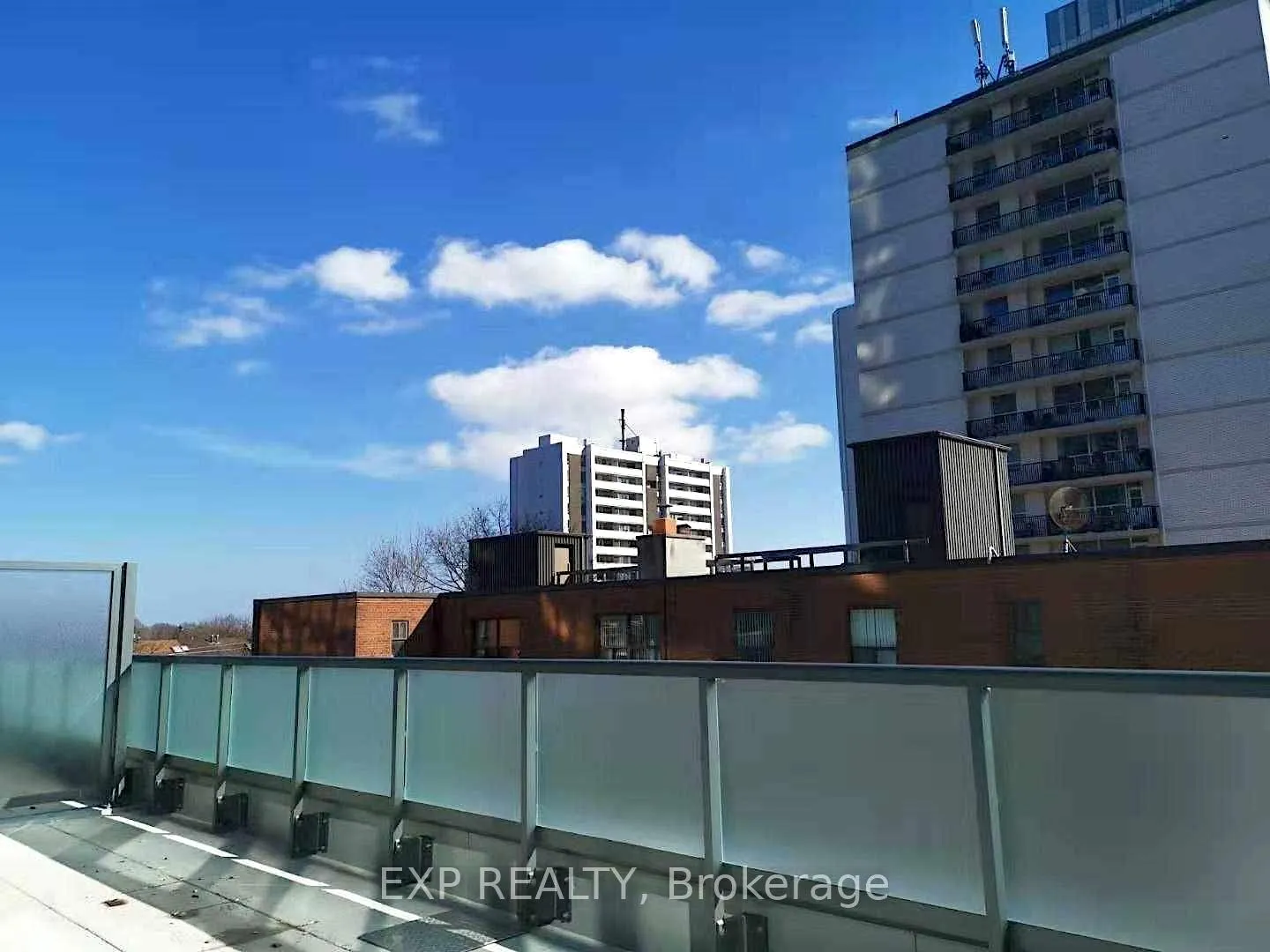 Photo 13 of Unit 313, 125 Redpath Avenue, Toronto, Mount Pleasant West — HOMEH