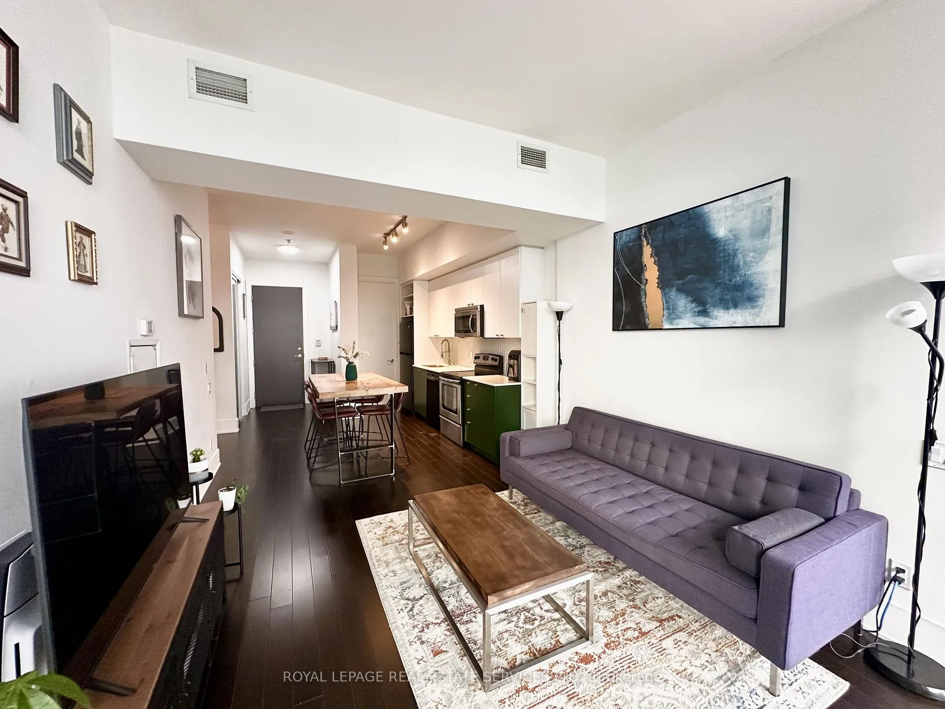 Photo 4 of Unit 2806, 103 The Queensway, Toronto, High Park-Swansea — HOMEH