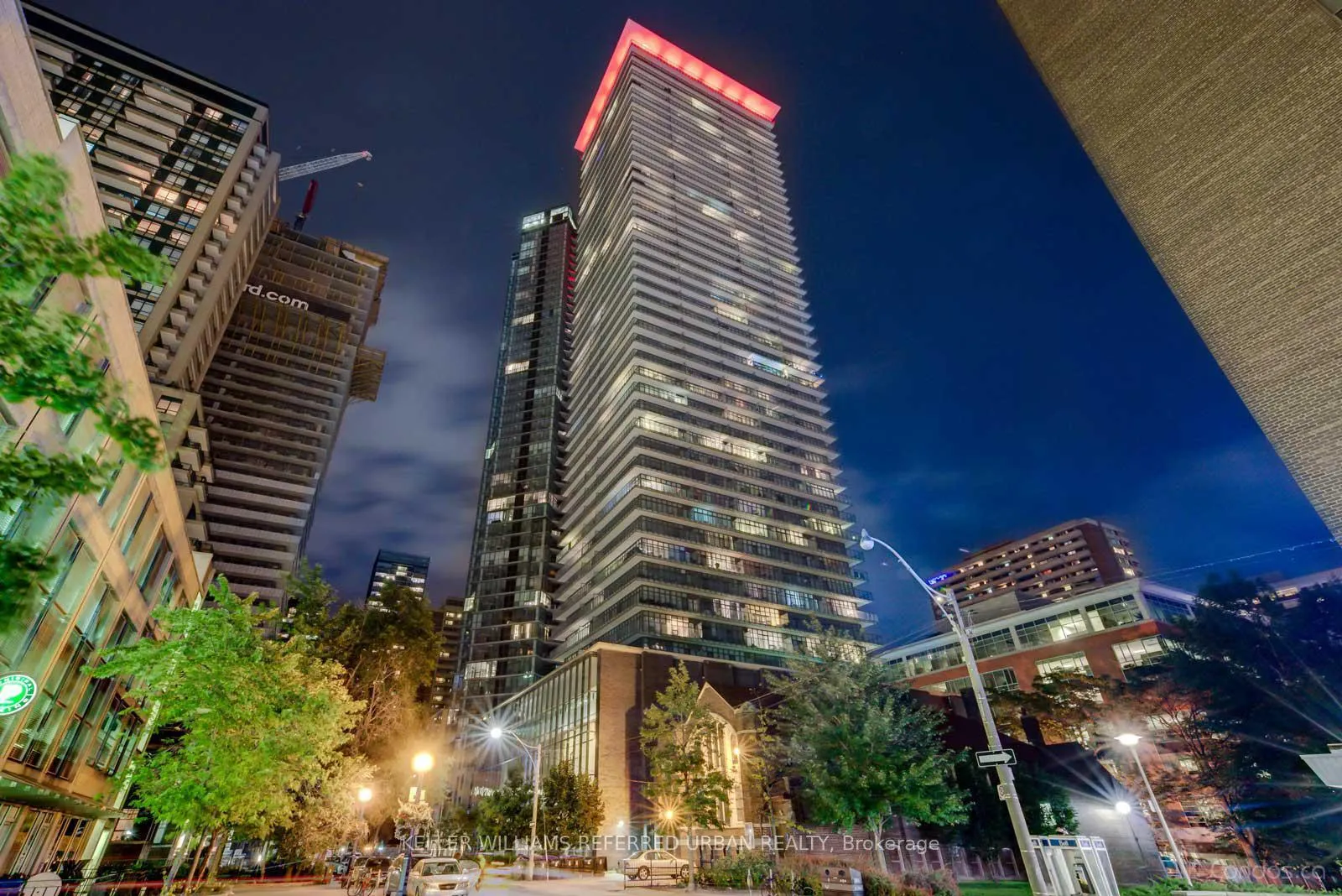 Photo 4 of Unit 806, 33 Charles Street E, Toronto, Church-Yonge Corridor — HOMEH