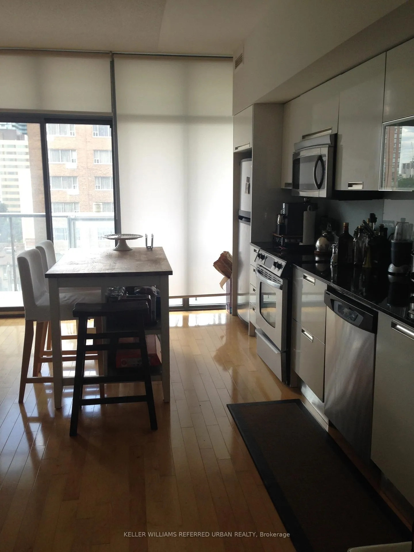 Photo 7 of Unit 806, 33 Charles Street E, Toronto, Church-Yonge Corridor — HOMEH