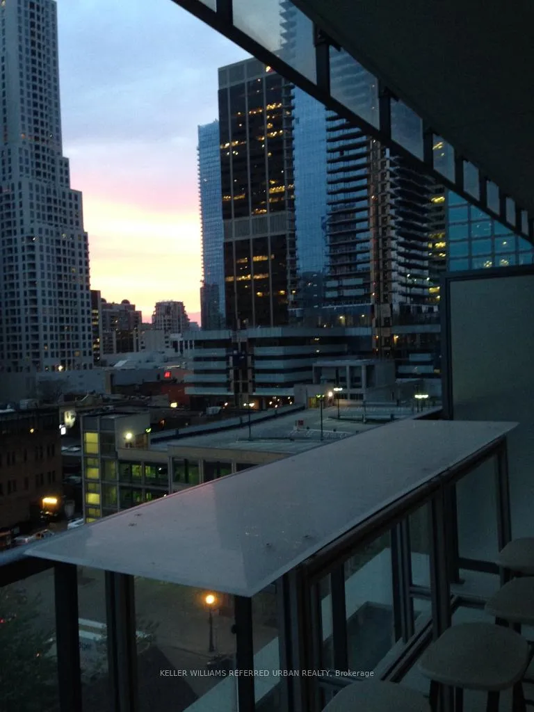 Photo 17 of Unit 806, 33 Charles Street E, Toronto, Church-Yonge Corridor — HOMEH