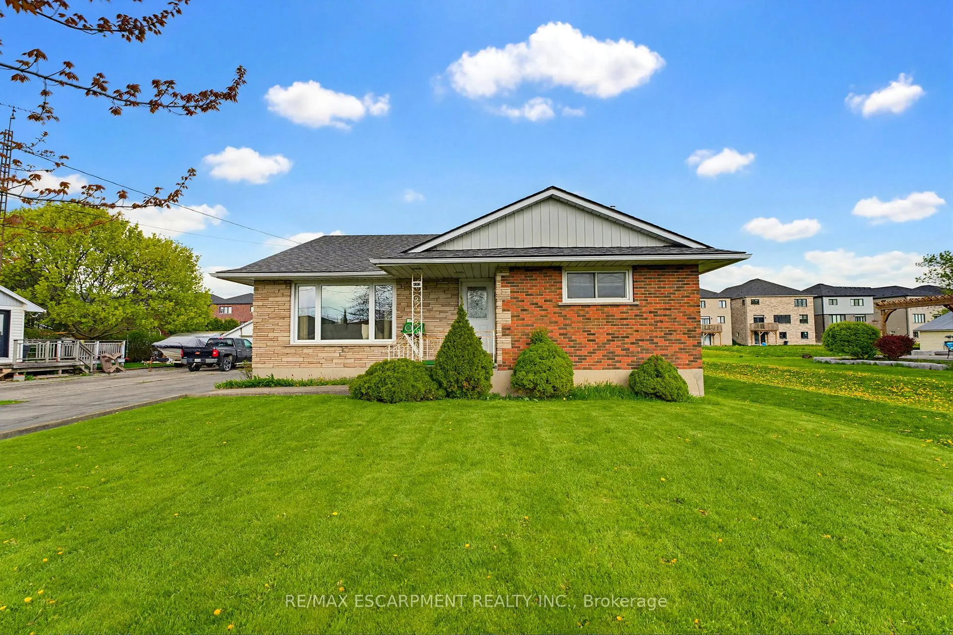 Photo 1 of 127 King Street E, Haldimand — HOMEH
