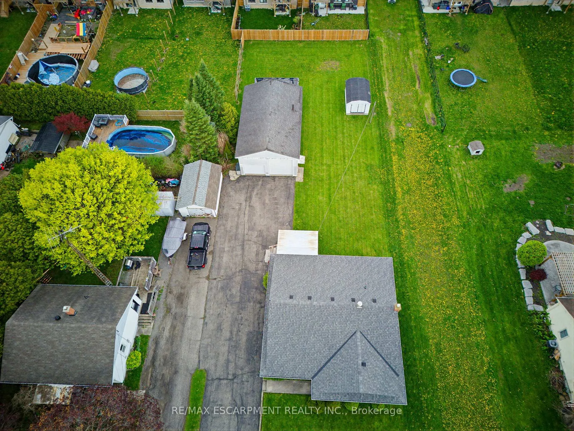 Photo 40 of 127 King Street E, Haldimand — HOMEH