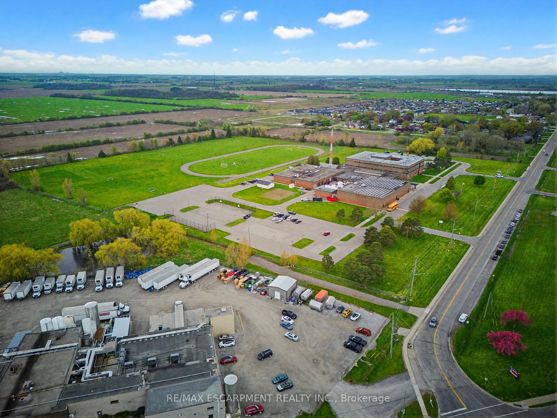 Photo 42 of 127 King Street E, Haldimand — HOMEH