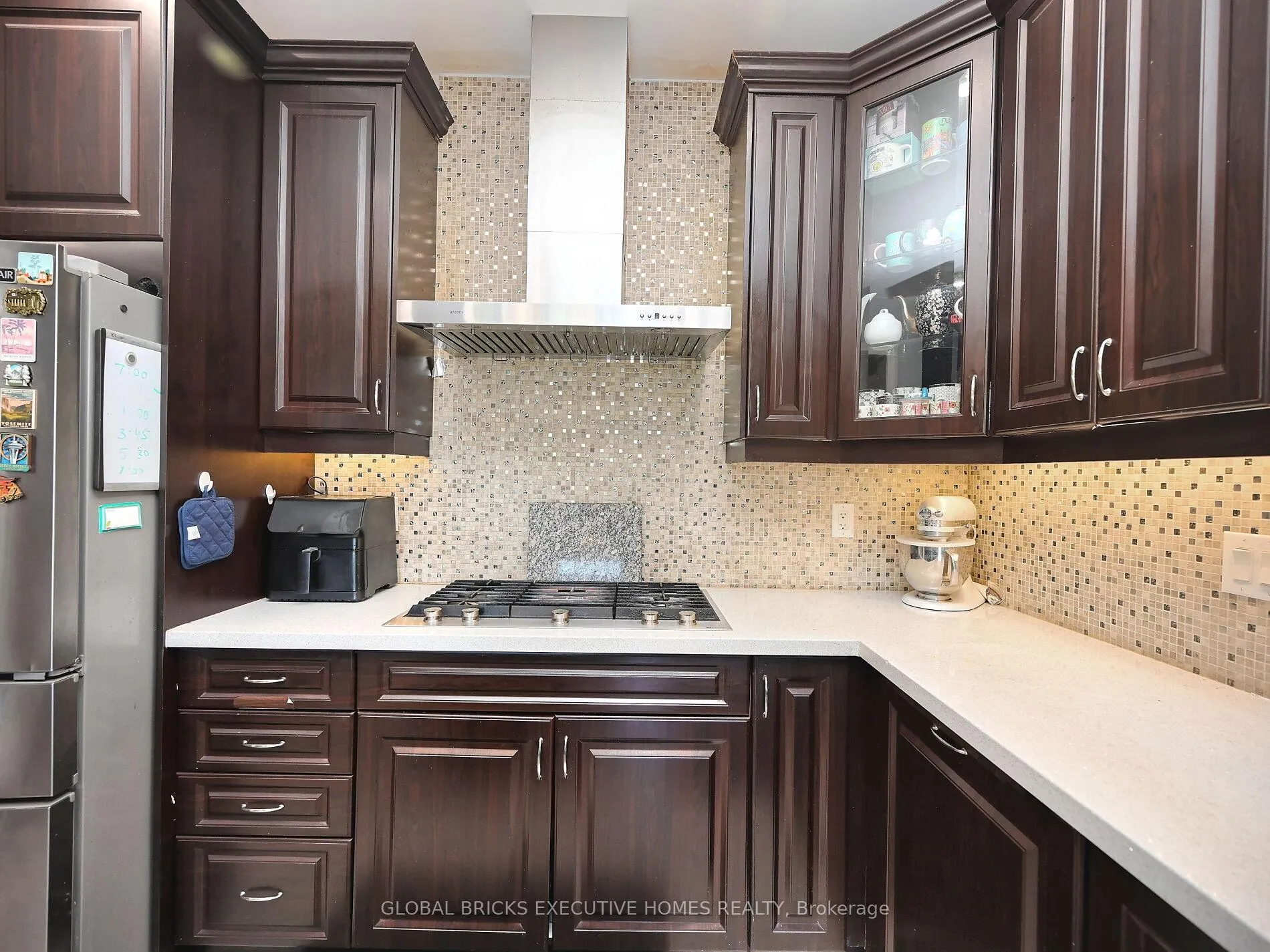 Photo 20 of 55 Apple Valley Way E, Brampton, Bram East — HOMEH