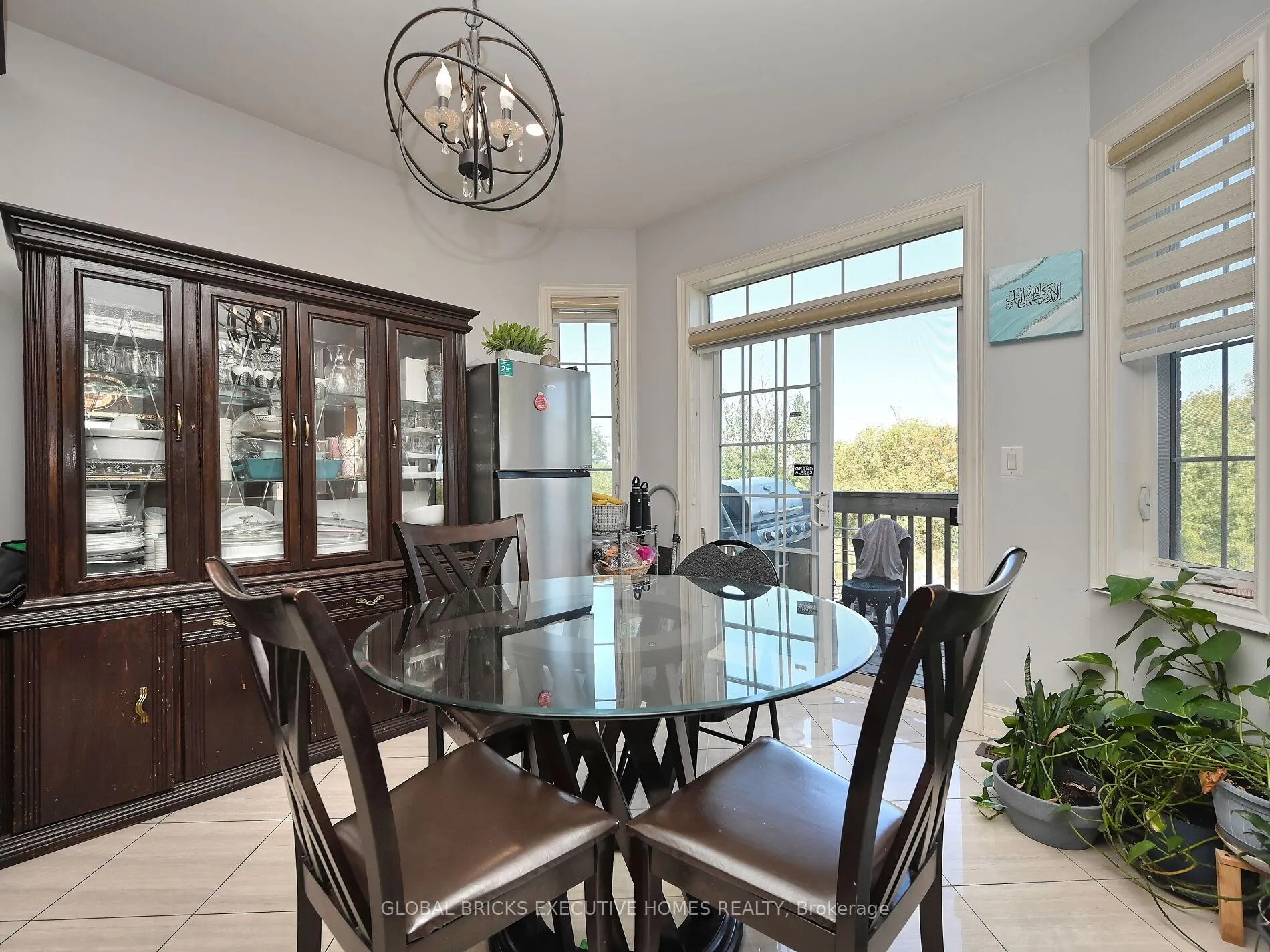 Photo 25 of 55 Apple Valley Way E, Brampton, Bram East — HOMEH