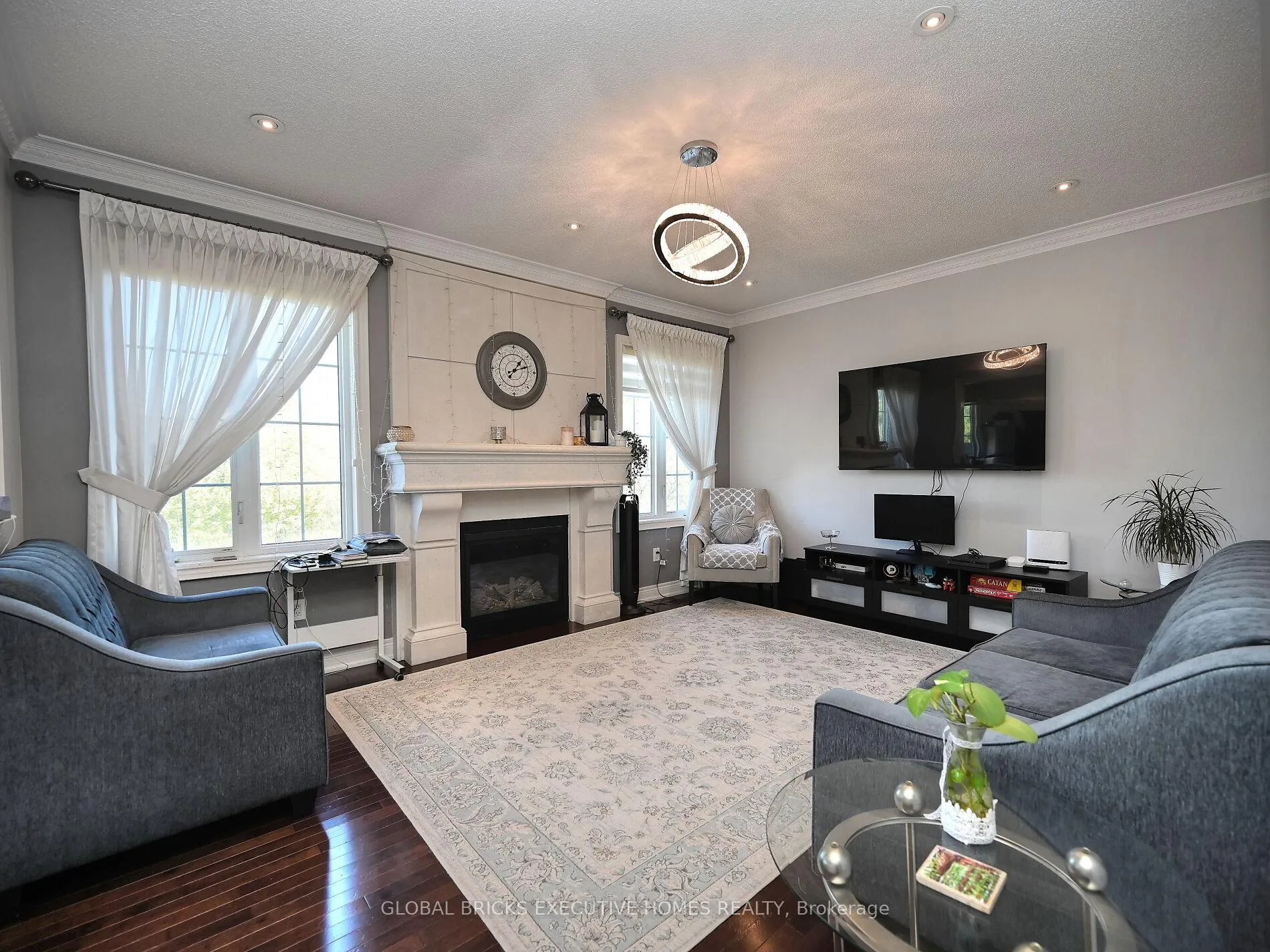 Photo 26 of 55 Apple Valley Way E, Brampton, Bram East — HOMEH