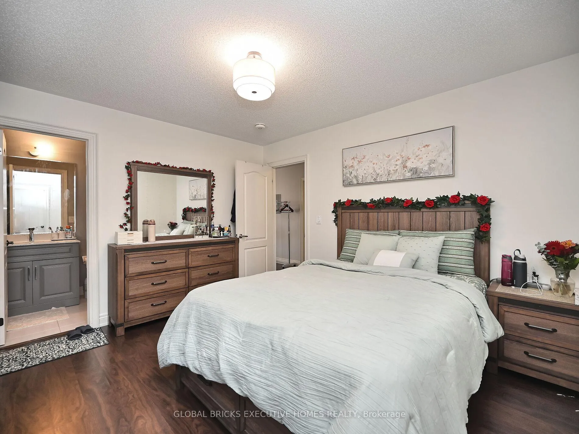 Photo 38 of 55 Apple Valley Way E, Brampton, Bram East — HOMEH
