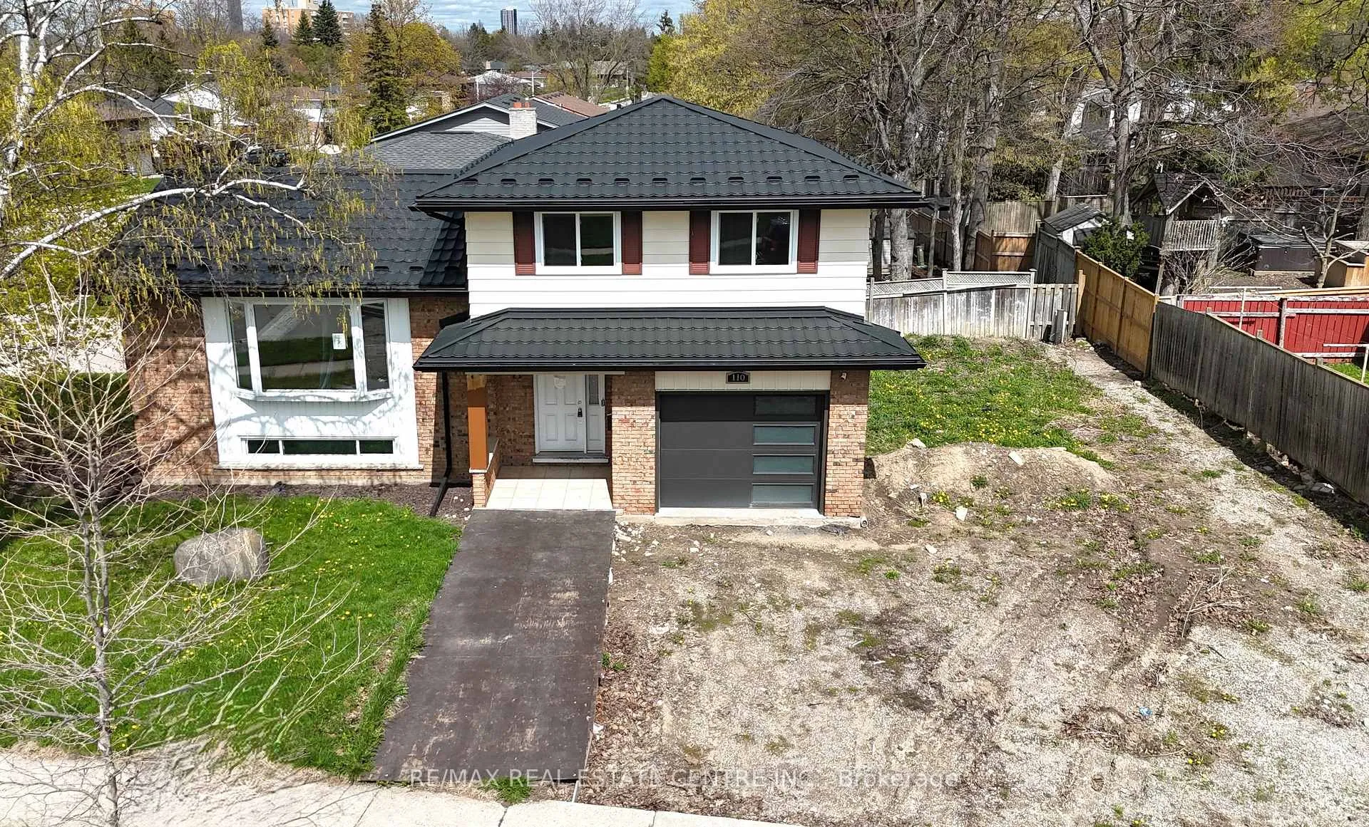Photo 20 of 110 Silverspring Crescent, Kitchener — HOMEH