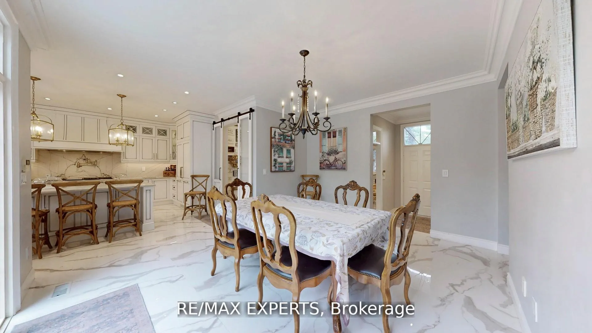 Photo 14 of 27 Theresa Circle, Vaughan, Kleinburg — HOMEH