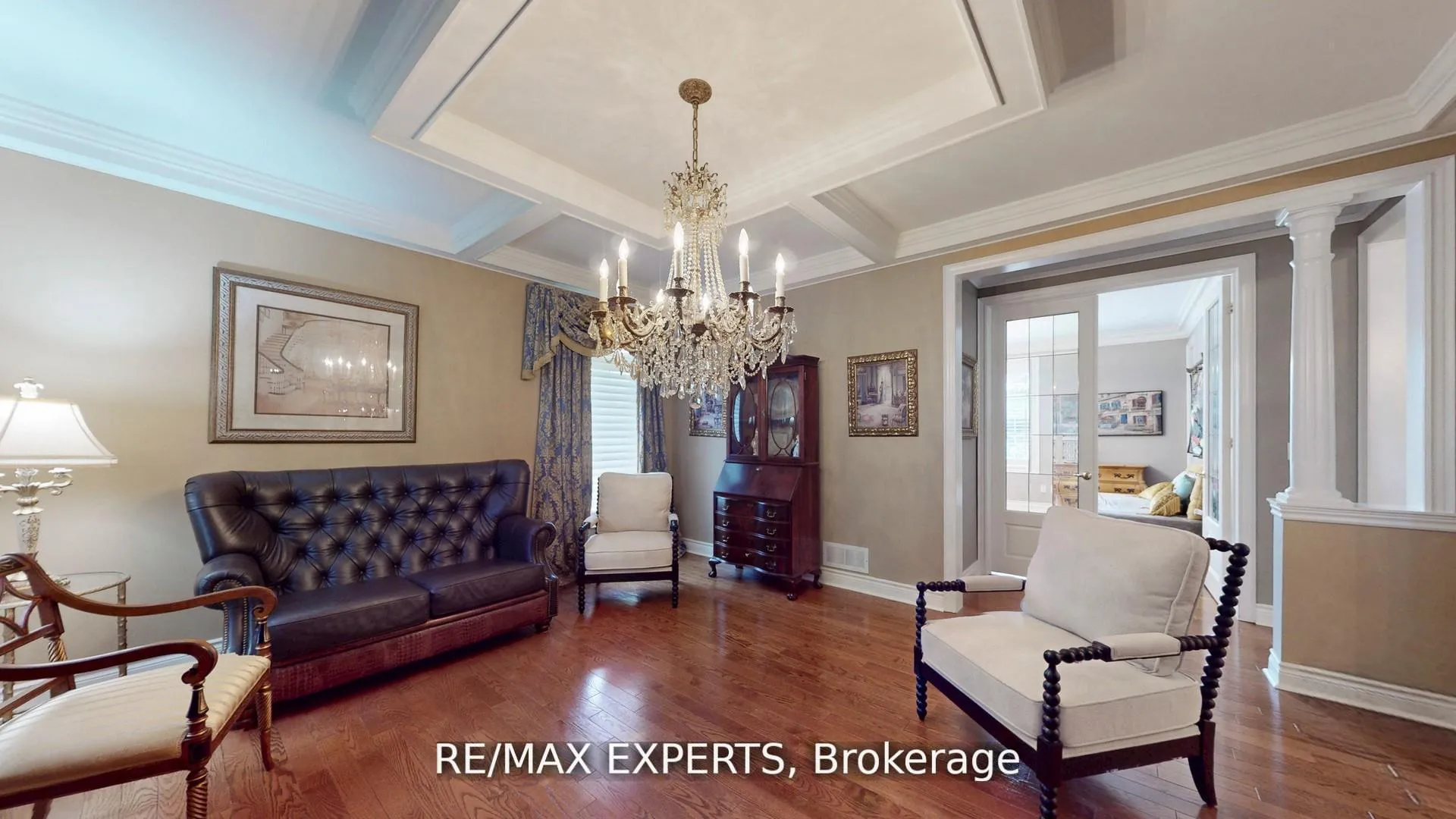 Photo 22 of 27 Theresa Circle, Vaughan, Kleinburg — HOMEH
