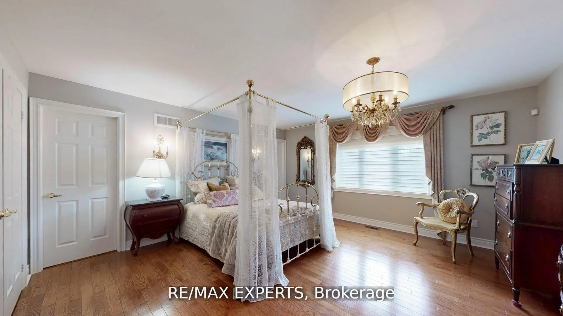 Photo 31 of 27 Theresa Circle, Vaughan, Kleinburg — HOMEH
