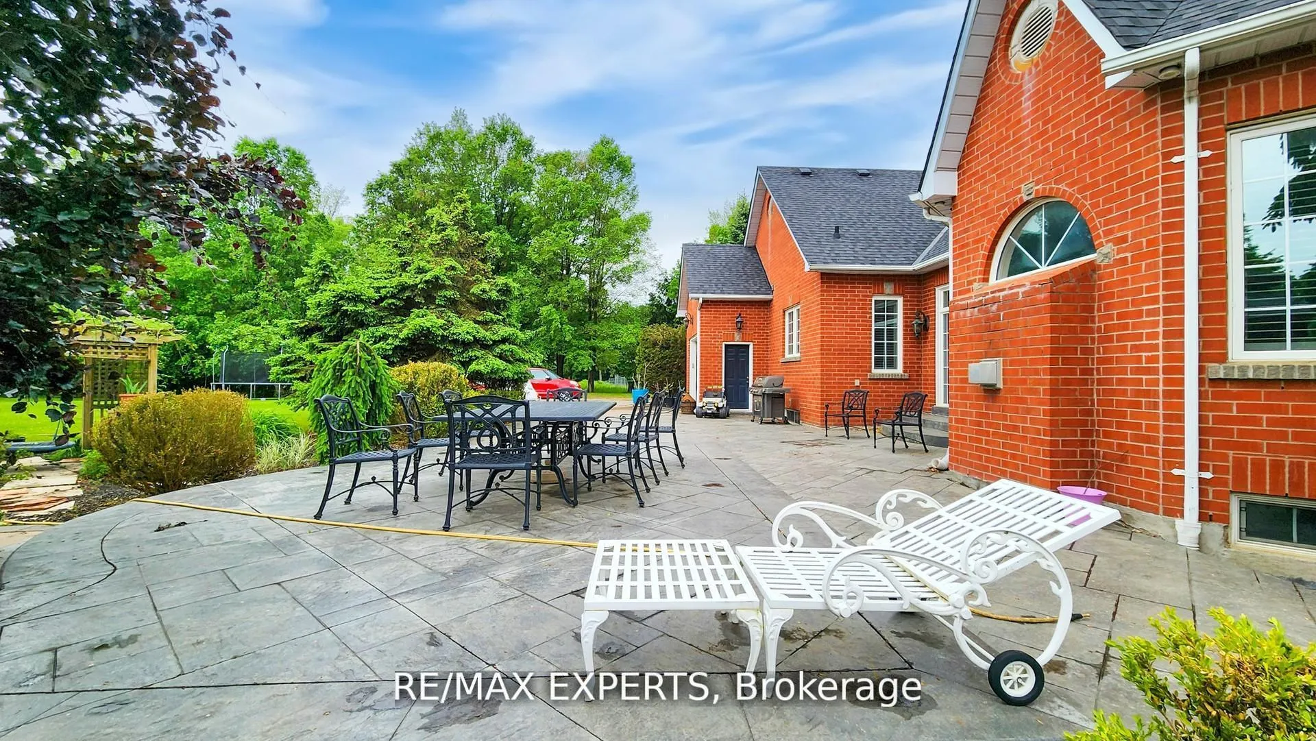 Photo 40 of 27 Theresa Circle, Vaughan, Kleinburg — HOMEH