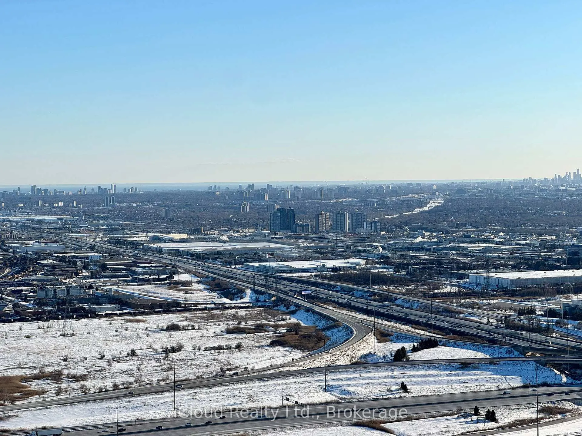 Photo 1 of Unit 6010, 8 Interchange Way, Vaughan, Vaughan Corporate Centre — HOMEH