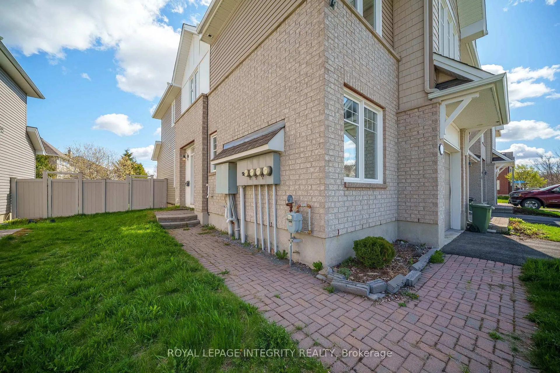 Photo 2 of 142 Abetti Ridge, Ottawa, Barrhaven - Stonebridge — HOMEH