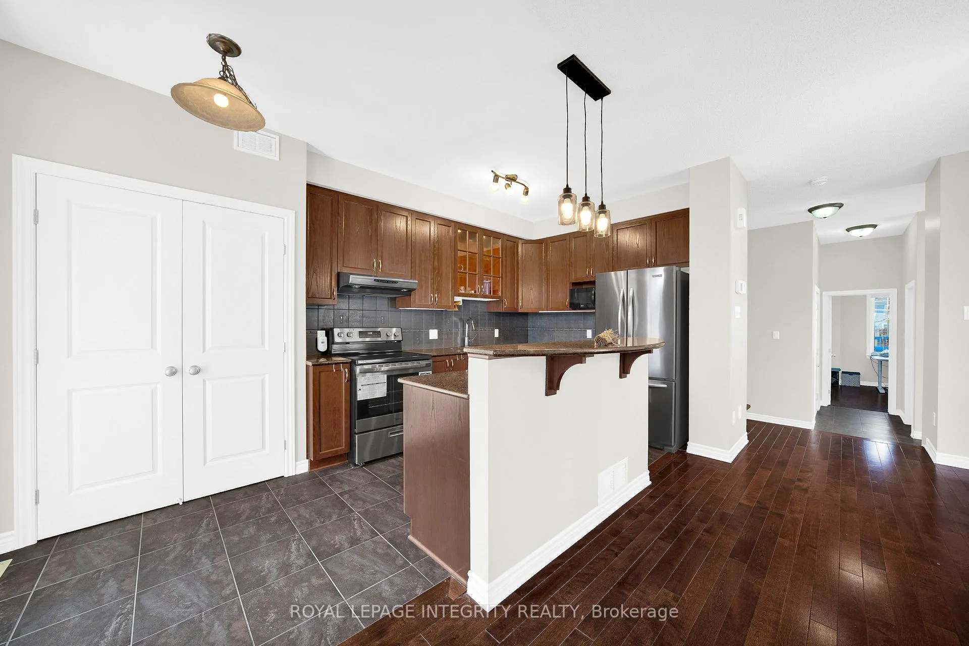 Photo 8 of 142 Abetti Ridge, Ottawa, Barrhaven - Stonebridge — HOMEH